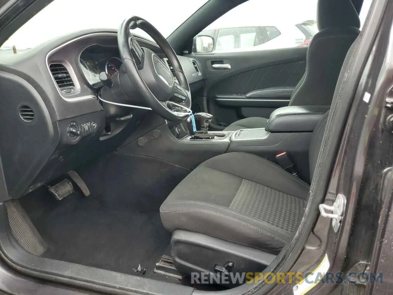 7 Photograph of a damaged car 2C3CDXHGXKH597446 DODGE CHARGER 2019
