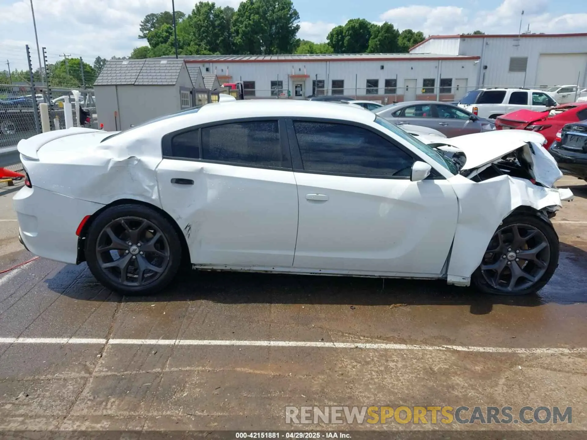 14 Photograph of a damaged car 2C3CDXHGXKH608848 DODGE CHARGER 2019