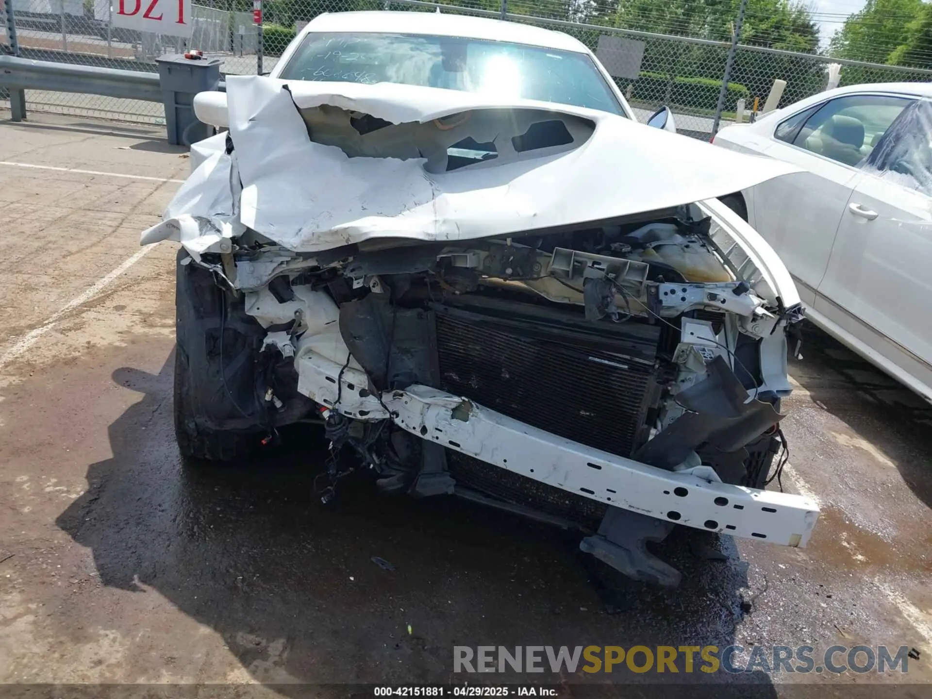 6 Photograph of a damaged car 2C3CDXHGXKH608848 DODGE CHARGER 2019