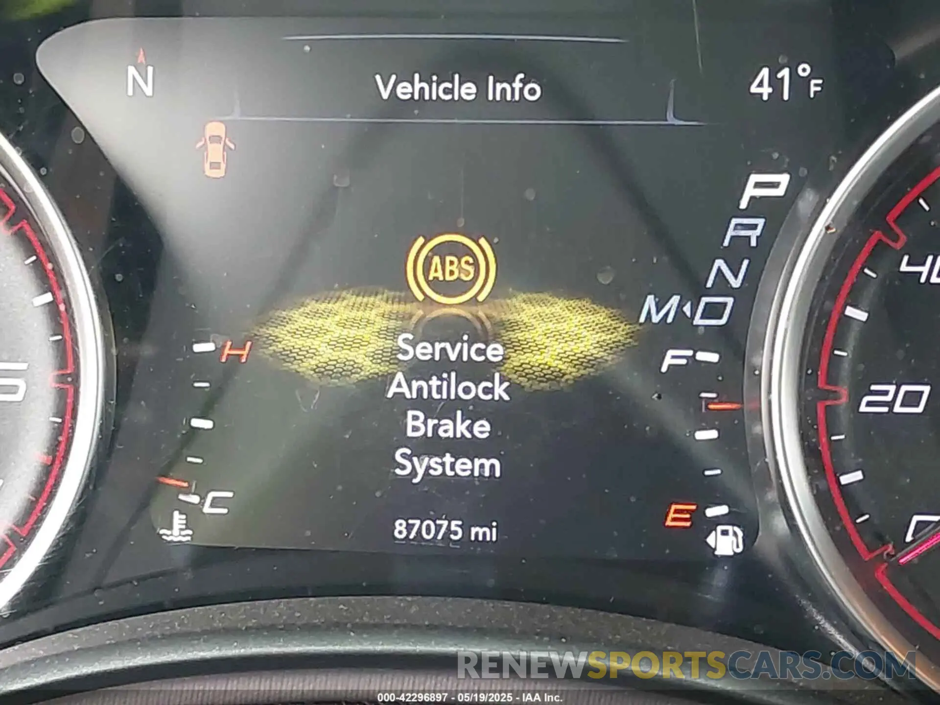 7 Photograph of a damaged car 2C3CDXHGXKH749466 DODGE CHARGER 2019