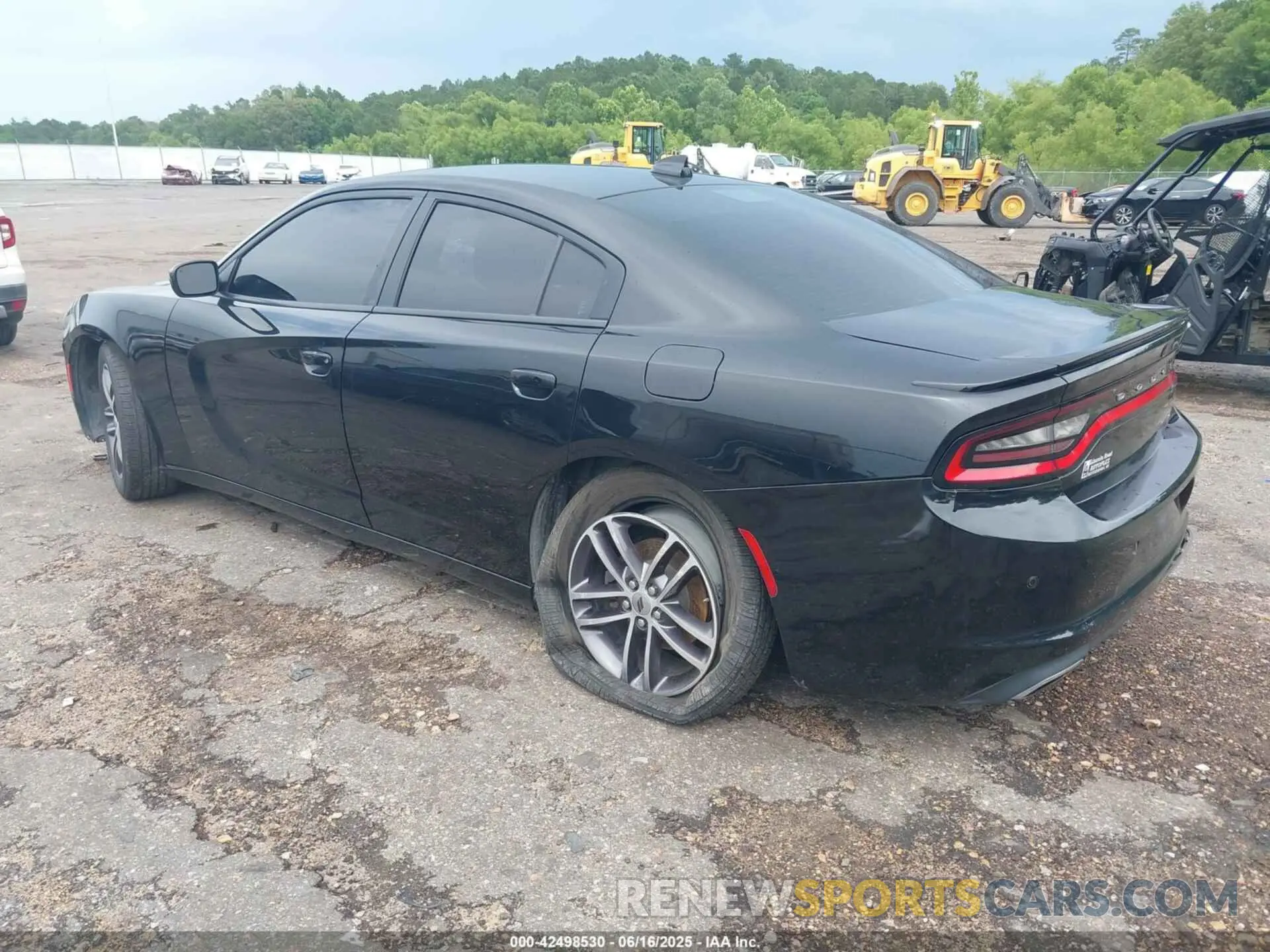 3 Photograph of a damaged car 2C3CDXJG0KH757957 DODGE CHARGER 2019