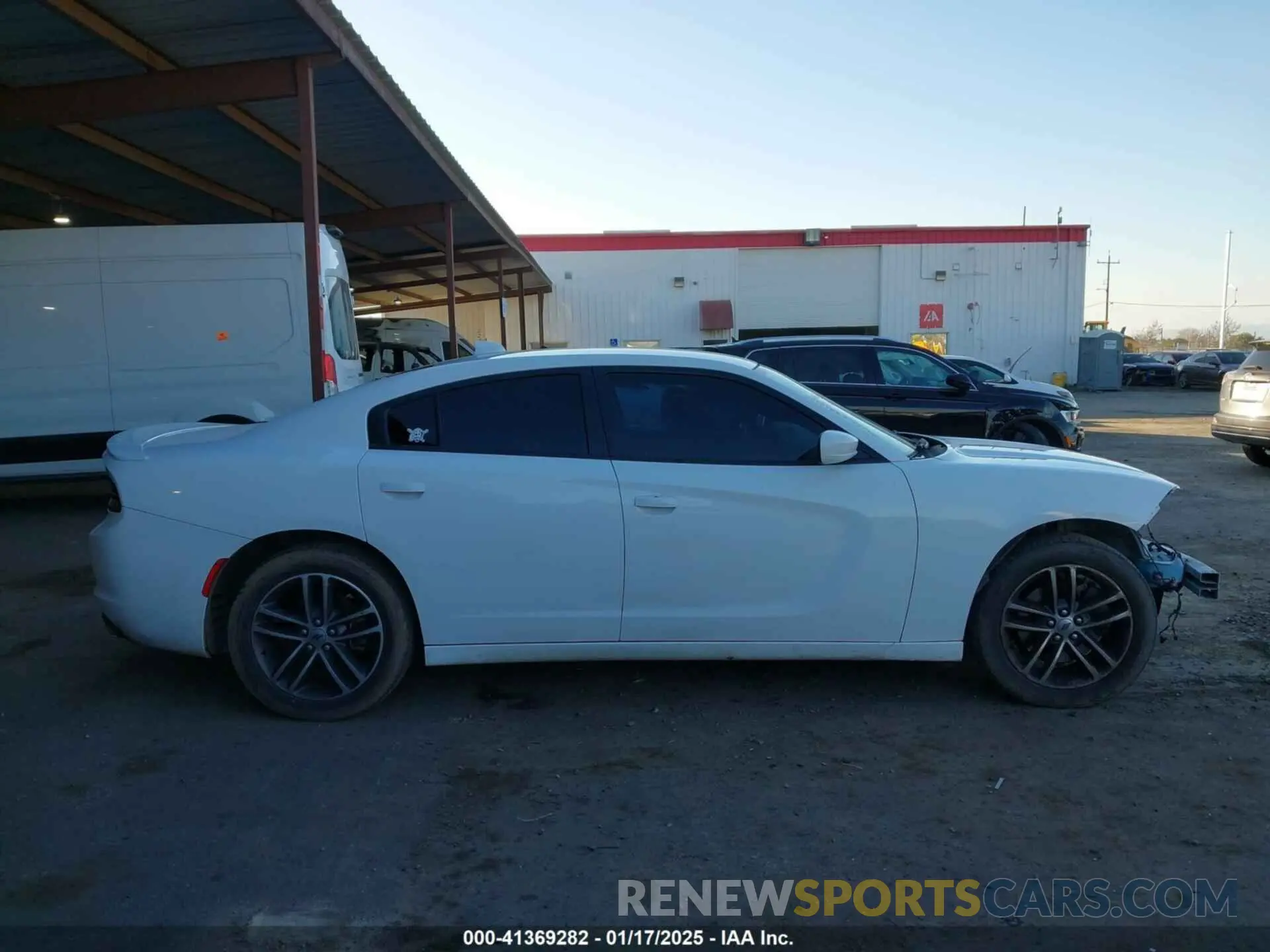14 Photograph of a damaged car 2C3CDXJG1KH533323 DODGE CHARGER 2019
