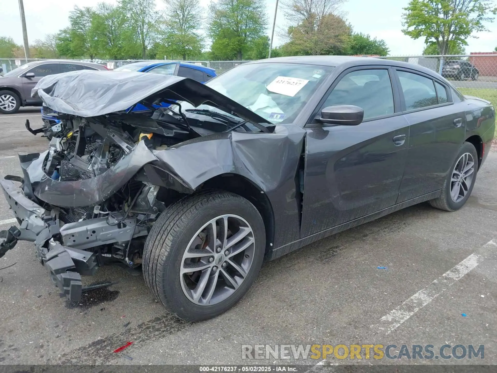 2 Photograph of a damaged car 2C3CDXJG2KH589500 DODGE CHARGER 2019