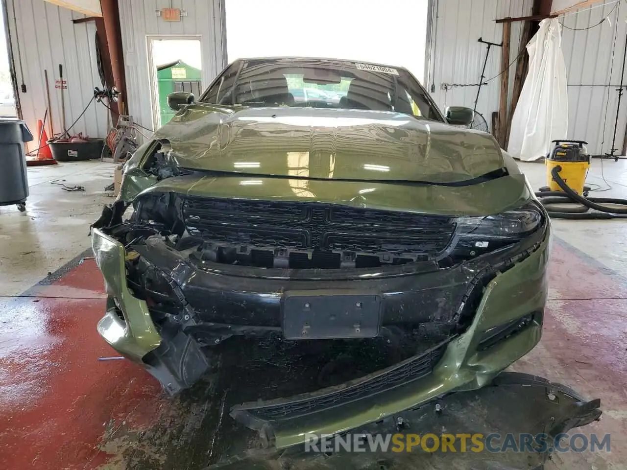 5 Photograph of a damaged car 2C3CDXJG2KH757748 DODGE CHARGER 2019