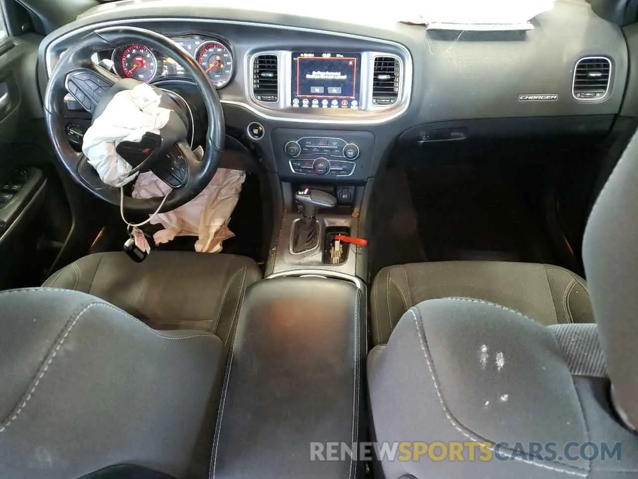 8 Photograph of a damaged car 2C3CDXJG2KH757748 DODGE CHARGER 2019