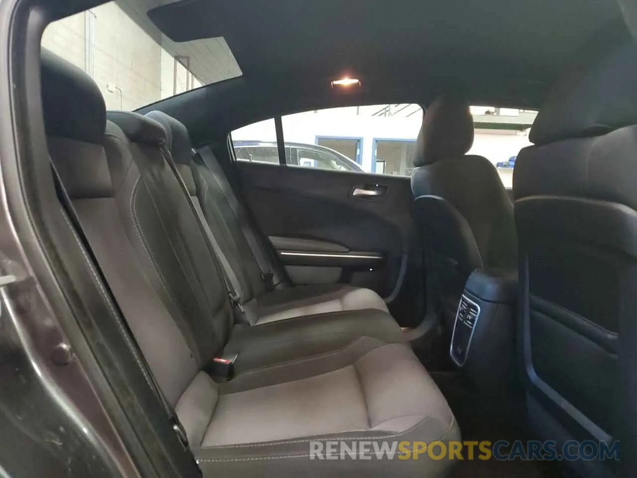 11 Photograph of a damaged car 2C3CDXJG4KH520470 DODGE CHARGER 2019