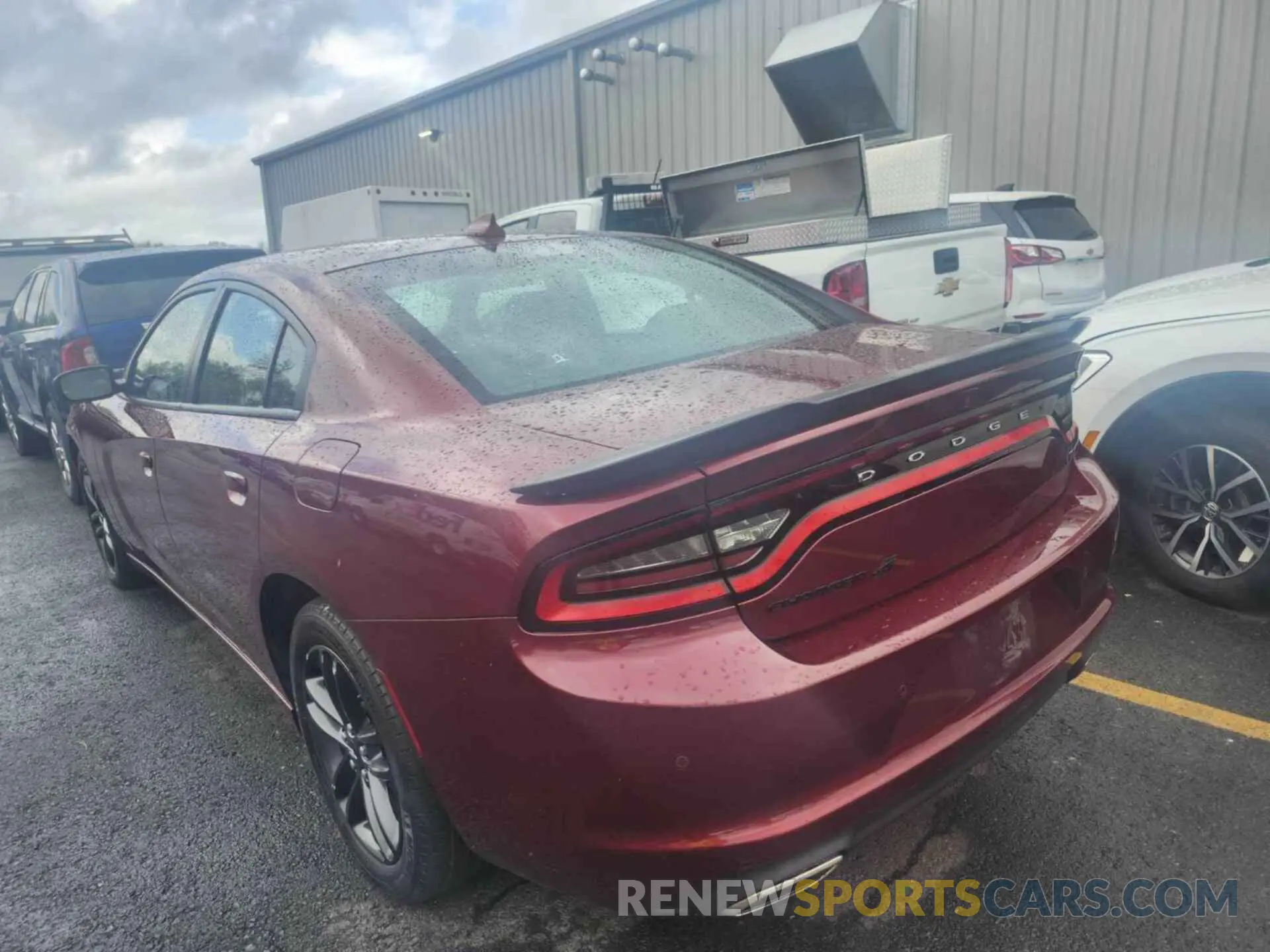 2 Photograph of a damaged car 2C3CDXJG4KH589594 DODGE CHARGER 2019