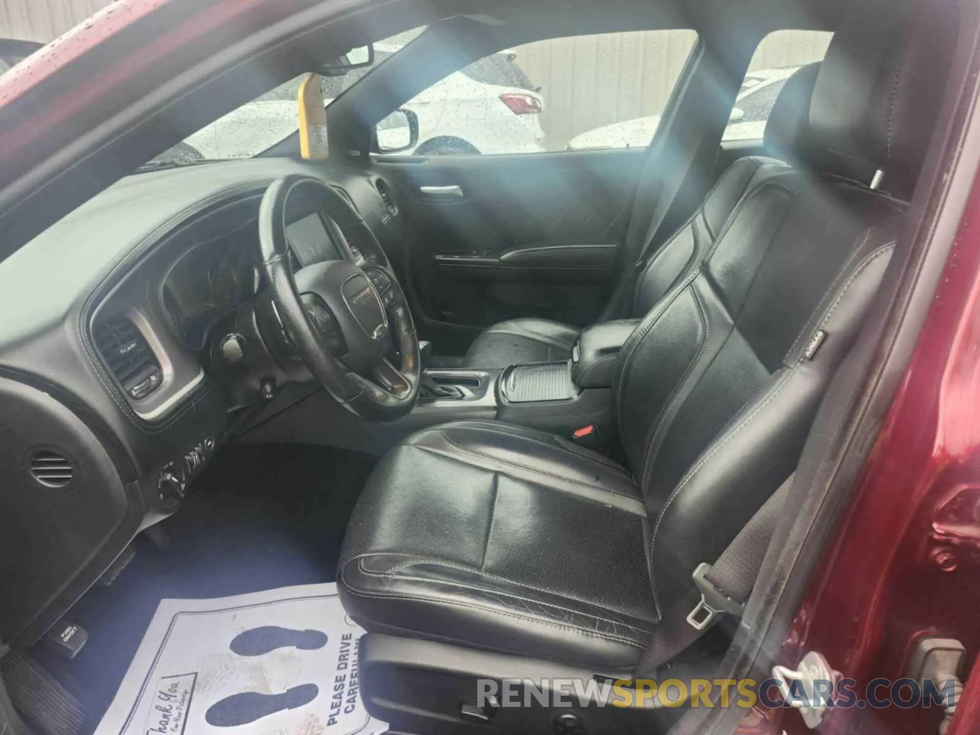 4 Photograph of a damaged car 2C3CDXJG4KH589594 DODGE CHARGER 2019