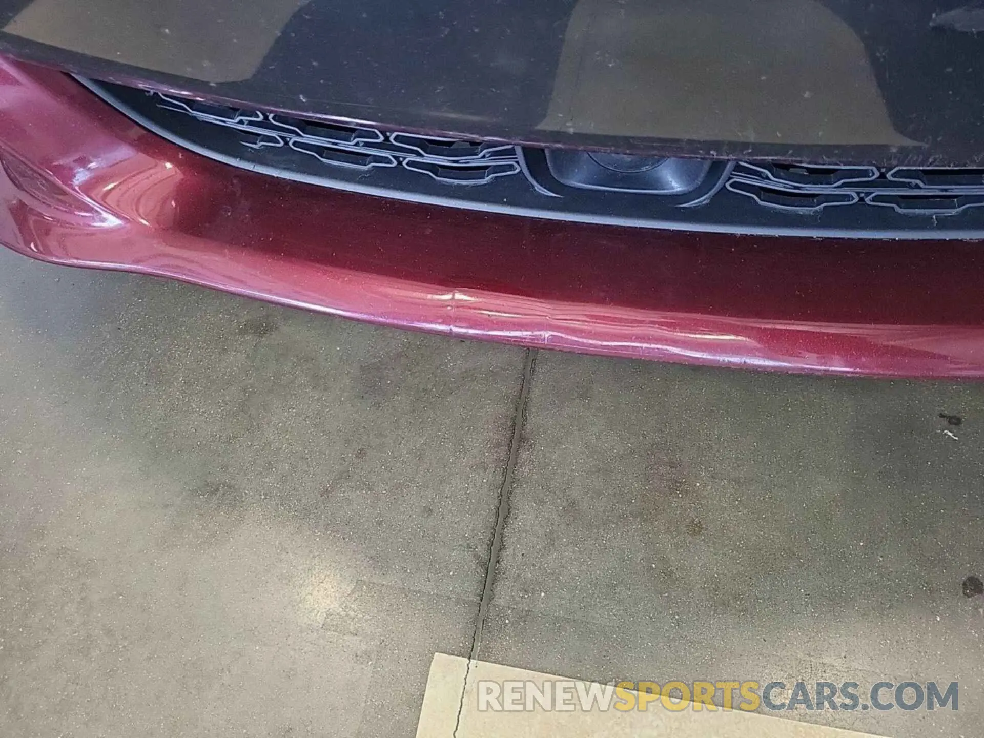 8 Photograph of a damaged car 2C3CDXJG4KH589594 DODGE CHARGER 2019