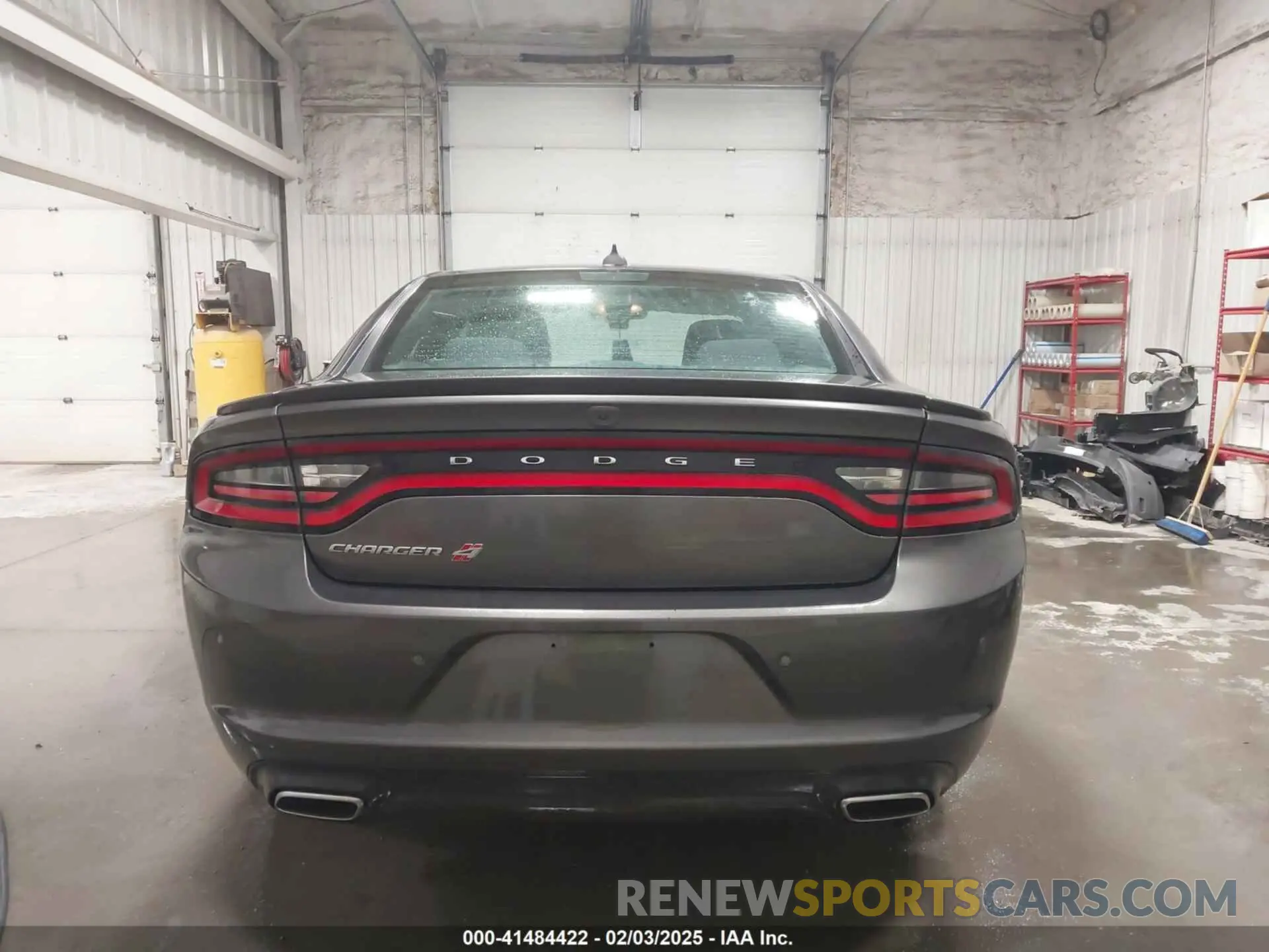 17 Photograph of a damaged car 2C3CDXJG7KH653952 DODGE CHARGER 2019