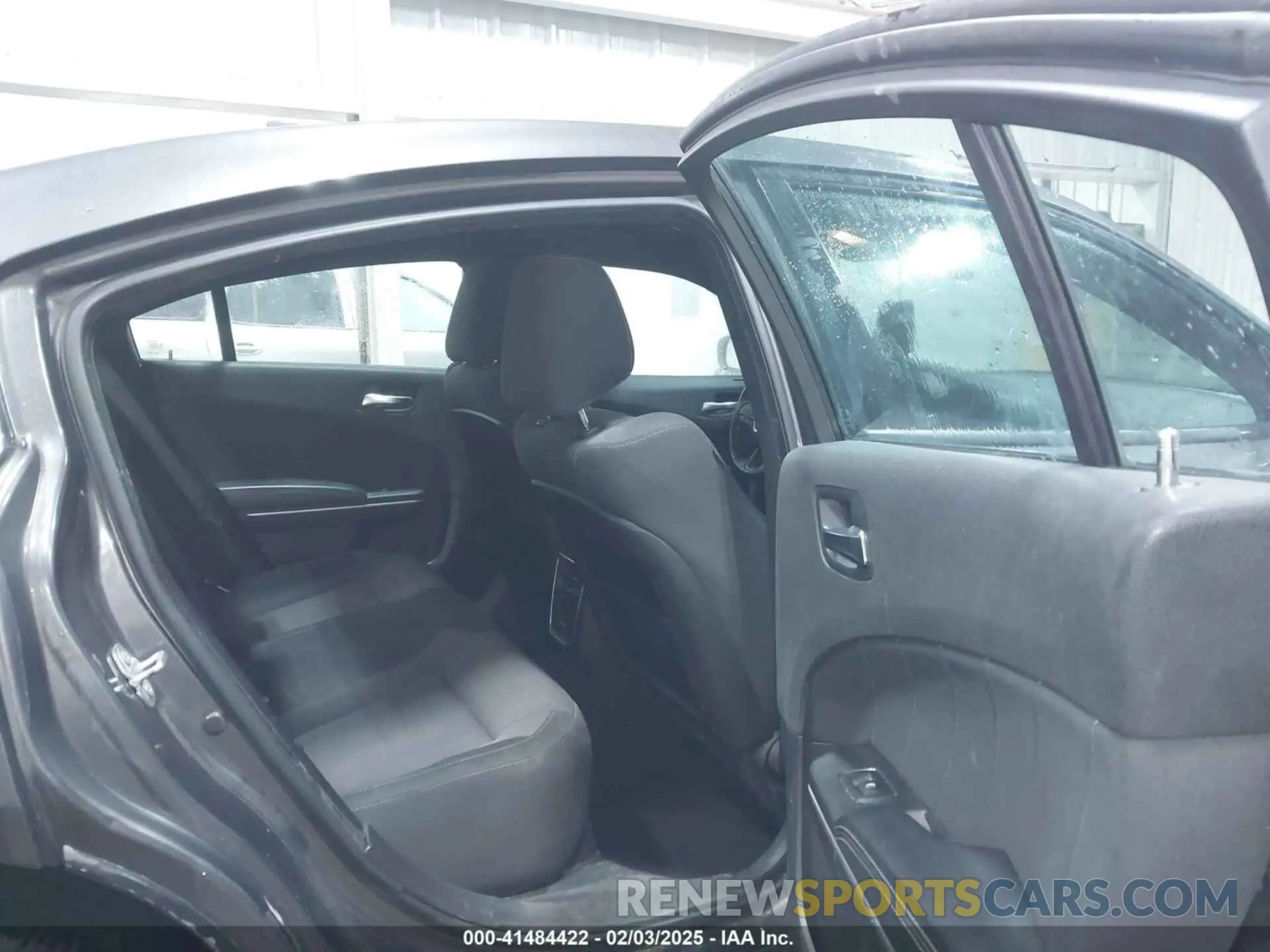 8 Photograph of a damaged car 2C3CDXJG7KH653952 DODGE CHARGER 2019