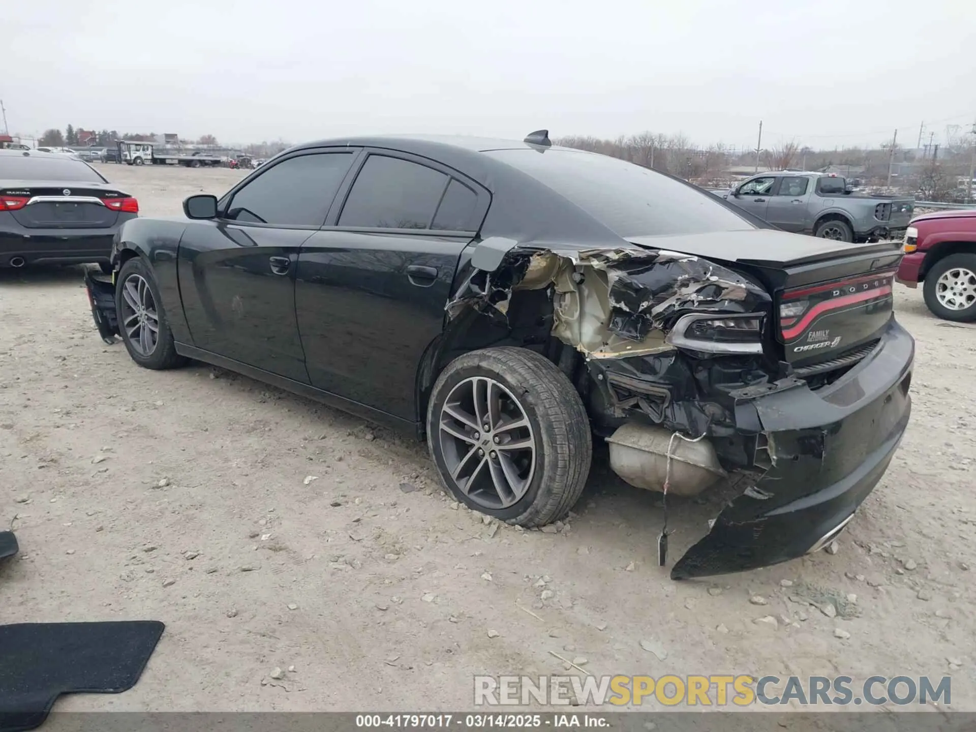 3 Photograph of a damaged car 2C3CDXJG7KH757728 DODGE CHARGER 2019