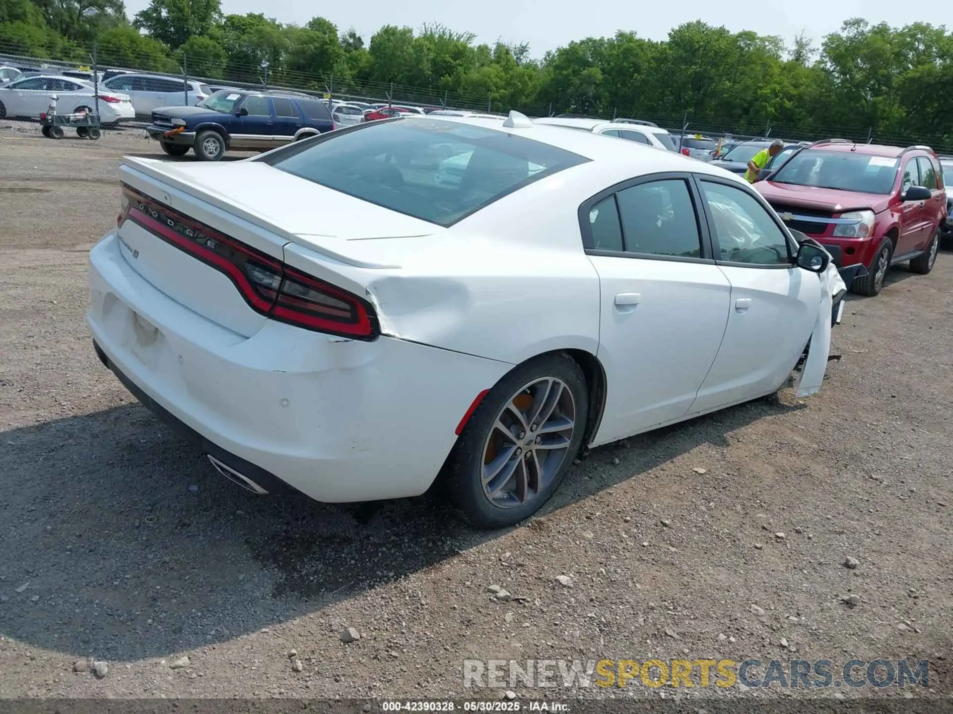 4 Photograph of a damaged car 2C3CDXJG7KH758037 DODGE CHARGER 2019