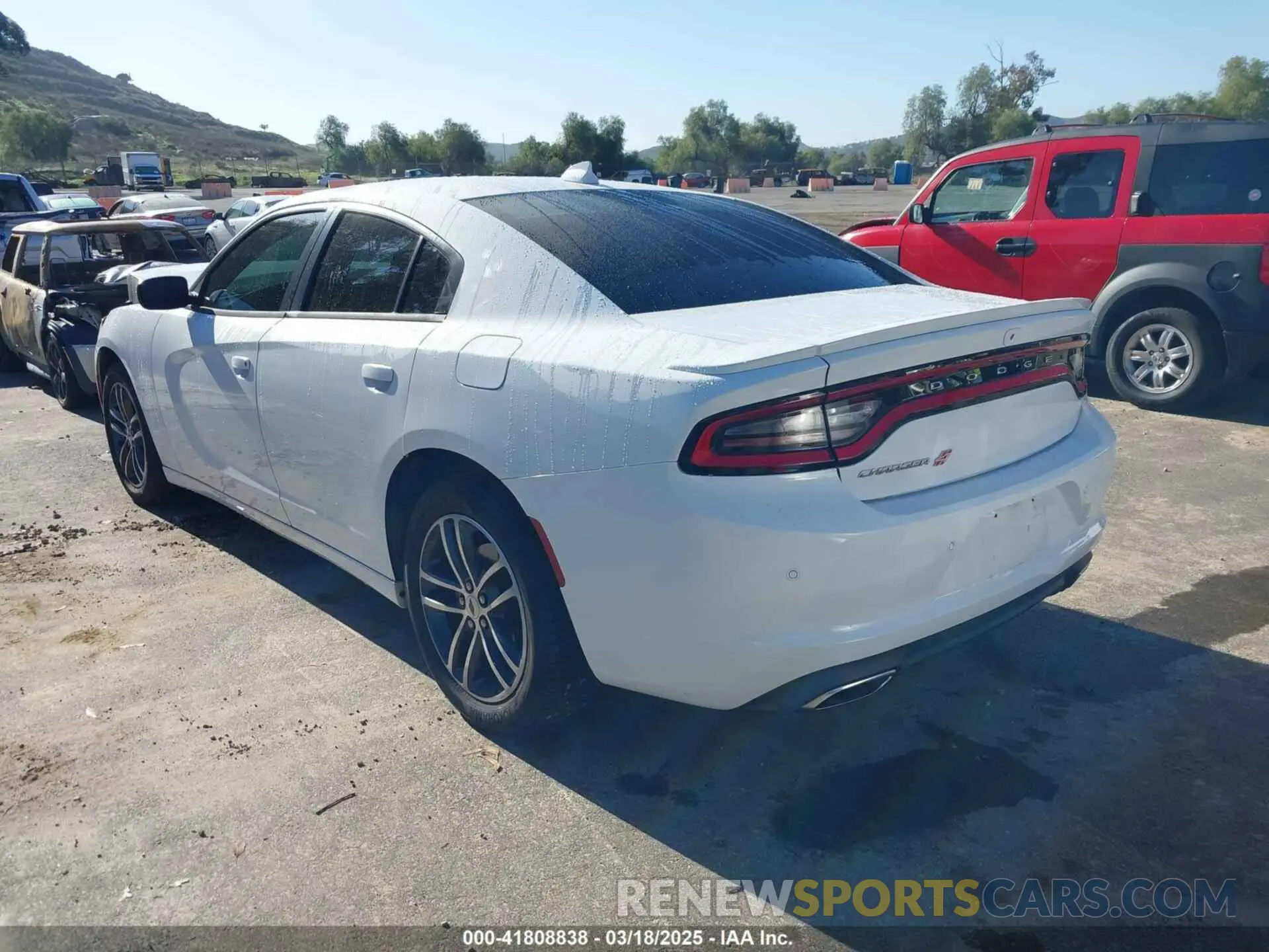 3 Photograph of a damaged car 2C3CDXJGXKH533322 DODGE CHARGER 2019
