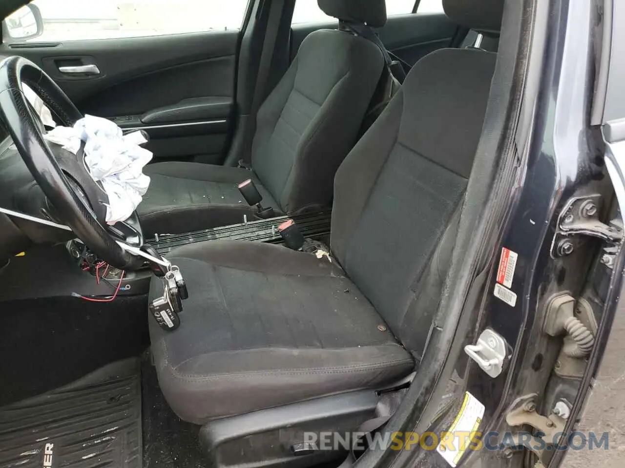 7 Photograph of a damaged car 2C3CDXKT1KH582405 DODGE CHARGER 2019