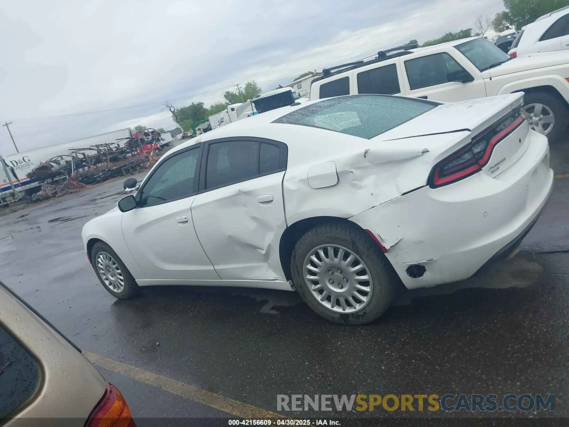 14 Photograph of a damaged car 2C3CDXKT3KH757530 DODGE CHARGER 2019