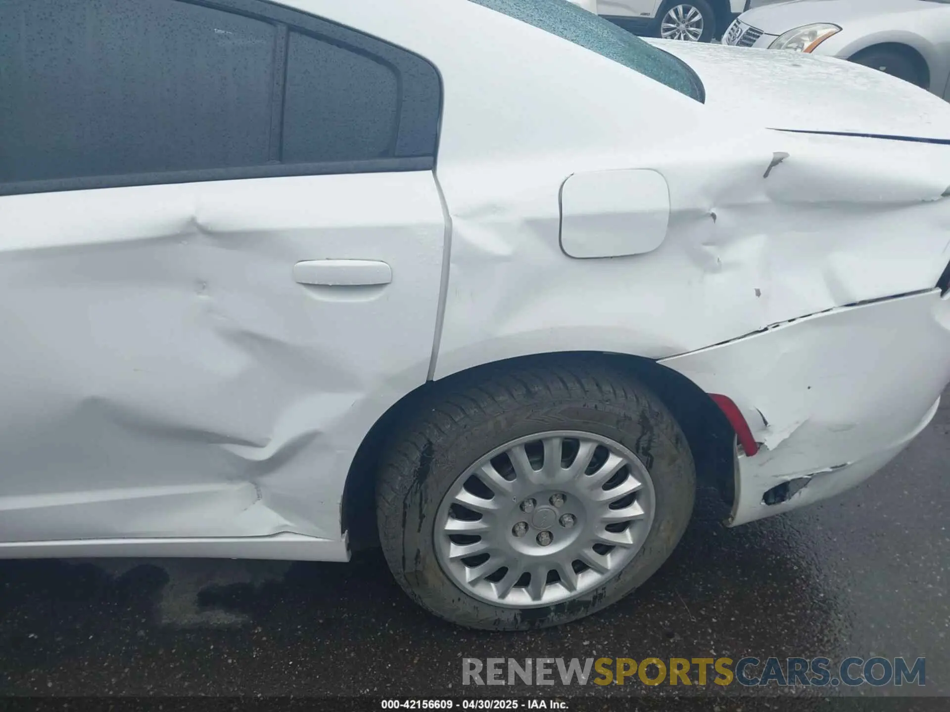 6 Photograph of a damaged car 2C3CDXKT3KH757530 DODGE CHARGER 2019