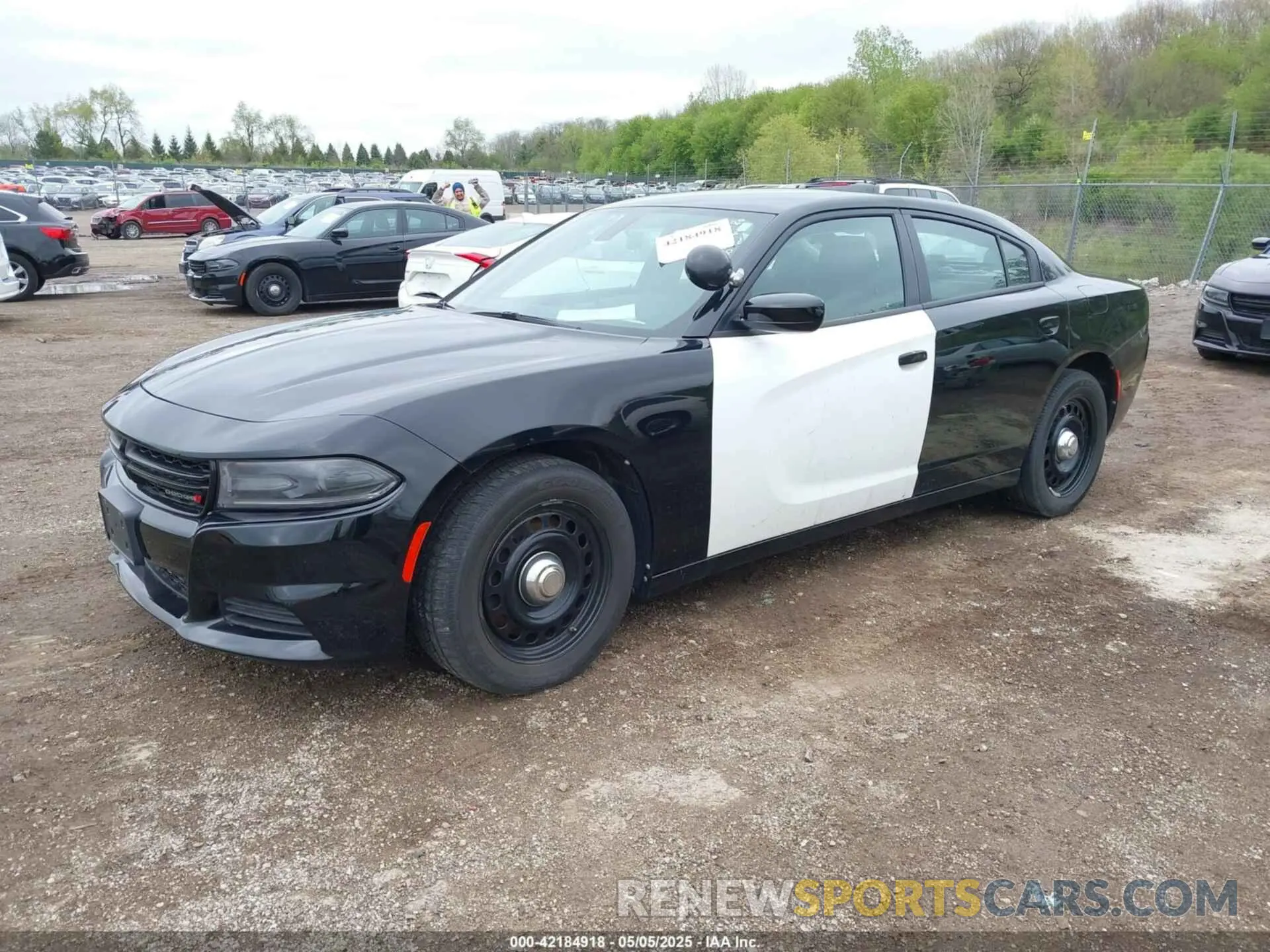 2 Photograph of a damaged car 2C3CDXKT5KH622663 DODGE CHARGER 2019