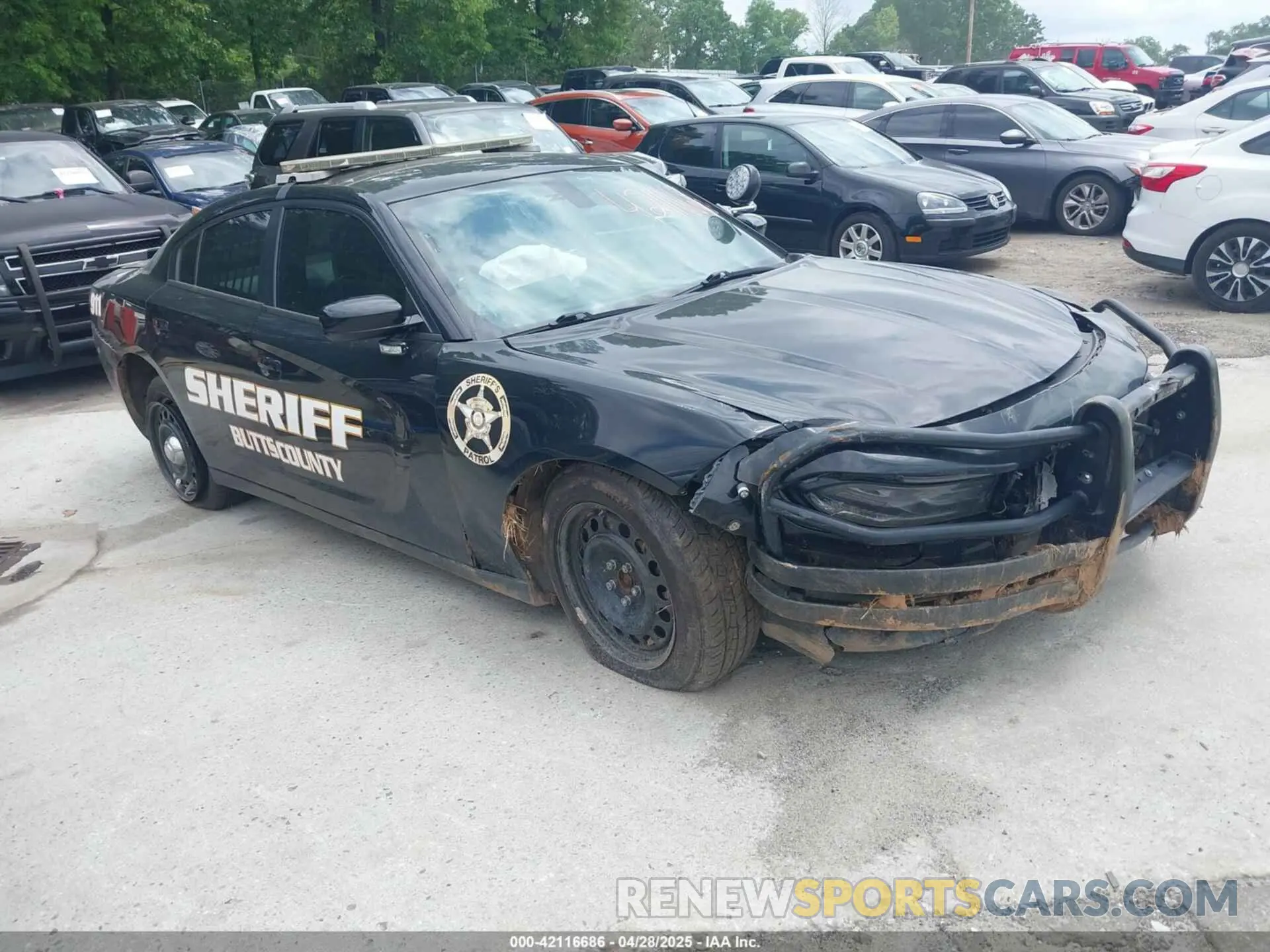 1 Photograph of a damaged car 2C3CDXKT5KH743080 DODGE CHARGER 2019