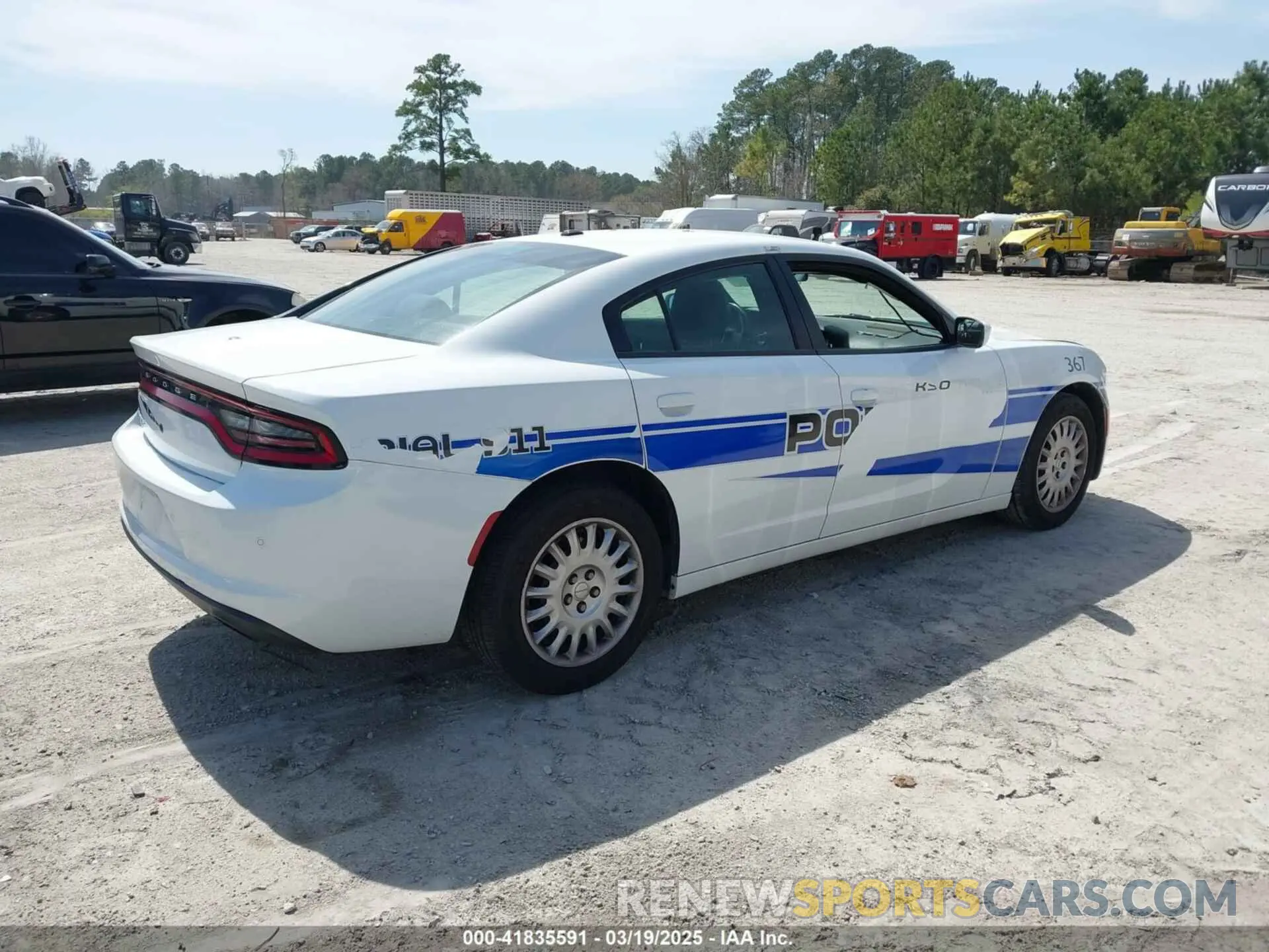 4 Photograph of a damaged car 2C3CDXKT6KH749616 DODGE CHARGER 2019