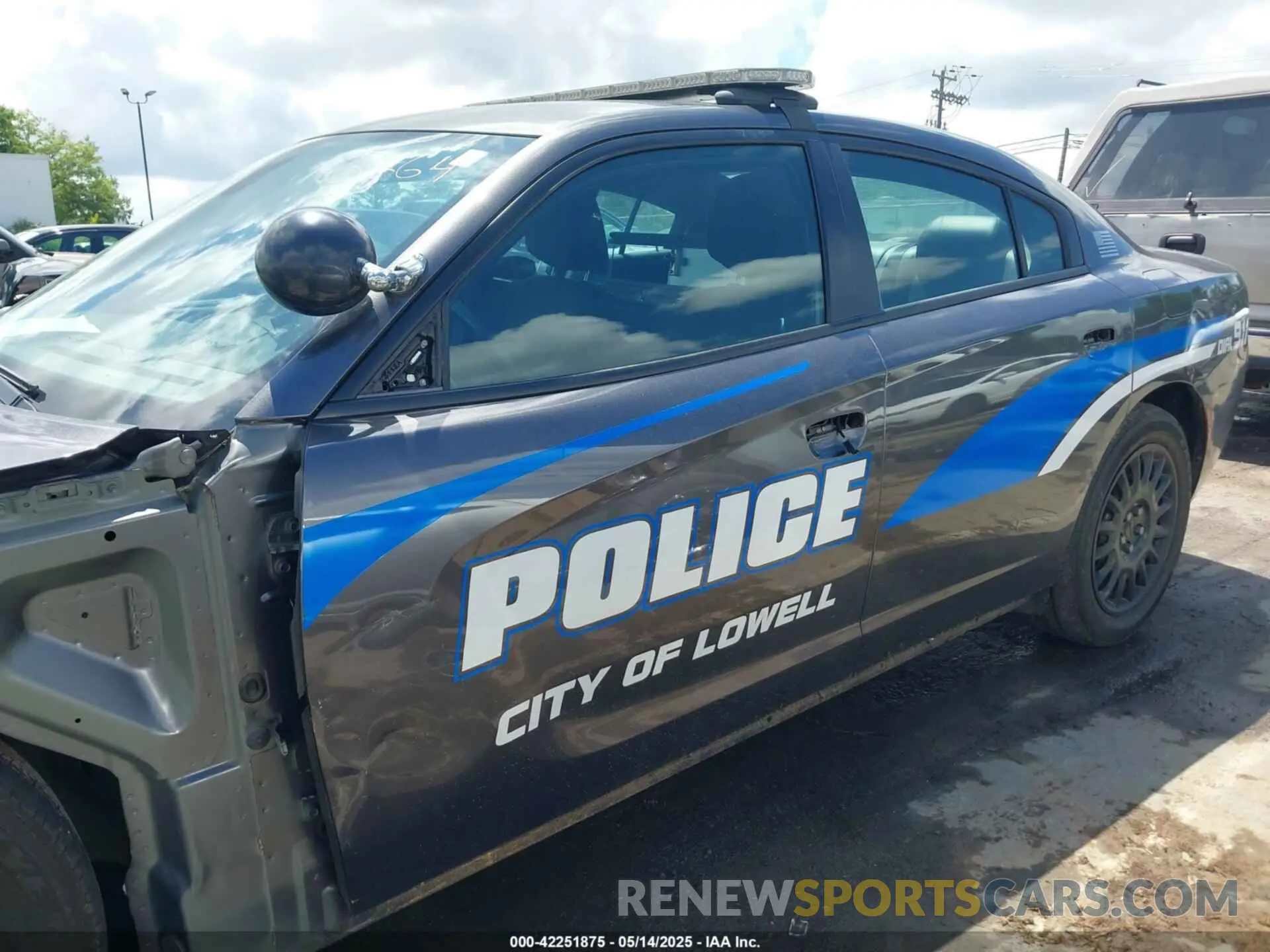 15 Photograph of a damaged car 2C3CDXKT6KH749633 DODGE CHARGER 2019
