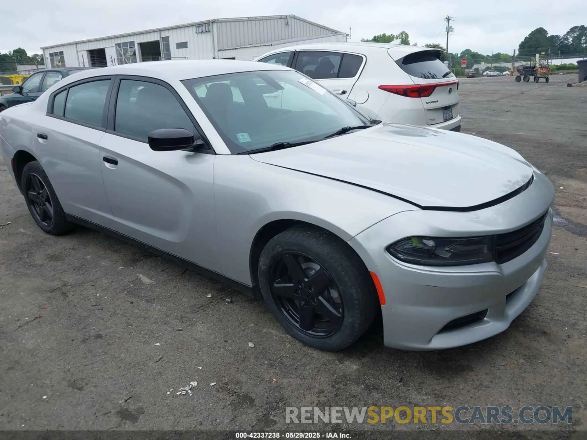 1 Photograph of a damaged car 2C3CDXKT8KH559199 DODGE CHARGER 2019