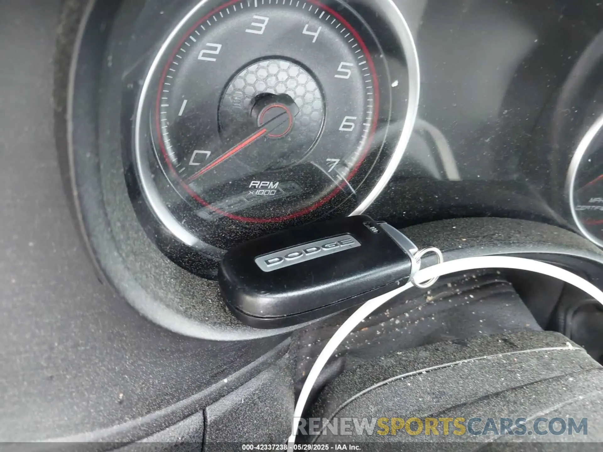 11 Photograph of a damaged car 2C3CDXKT8KH559199 DODGE CHARGER 2019