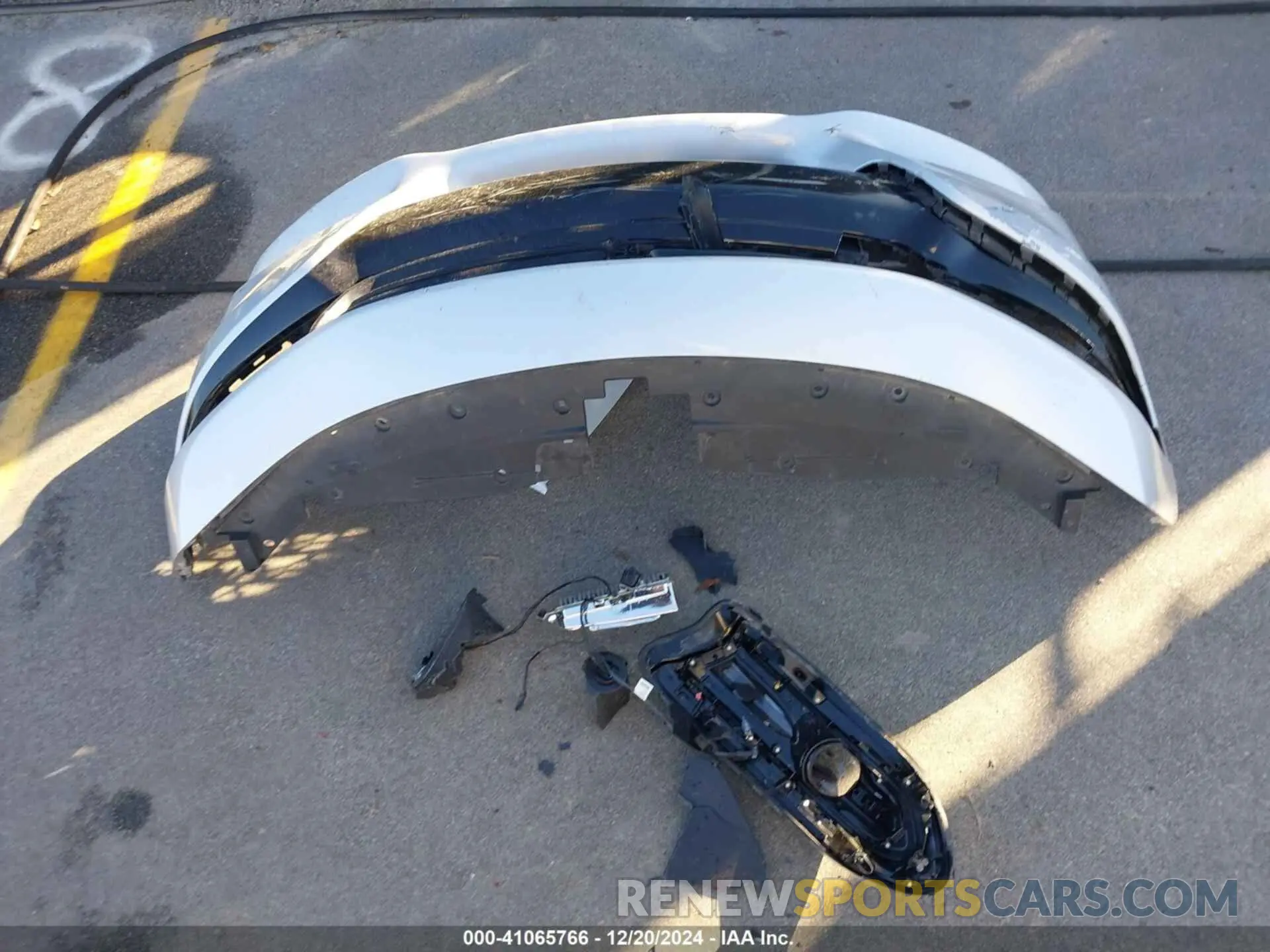 12 Photograph of a damaged car 2C3CDXKT8KH592686 DODGE CHARGER 2019