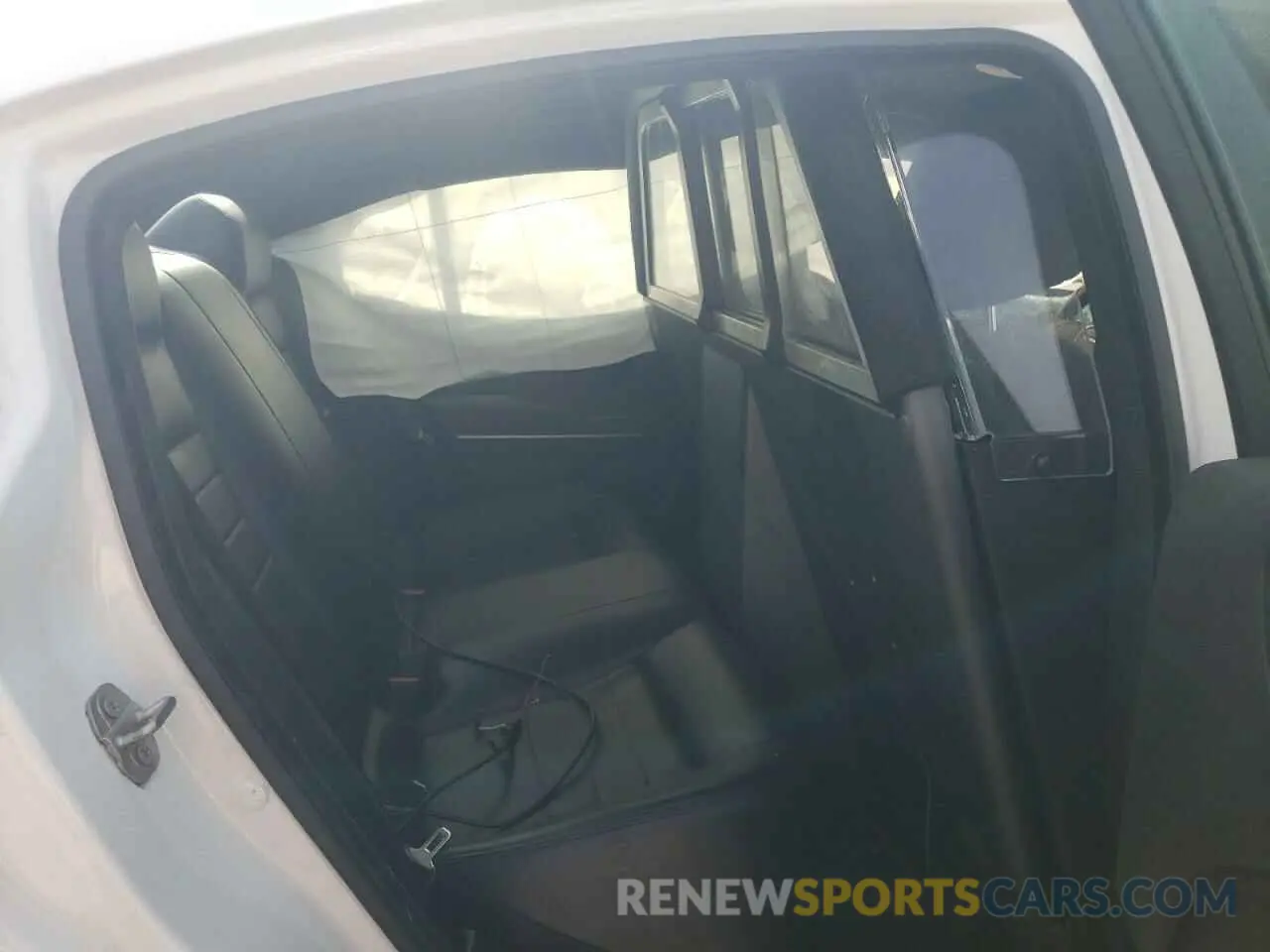 10 Photograph of a damaged car 2C3CDXKT8KH636802 DODGE CHARGER 2019
