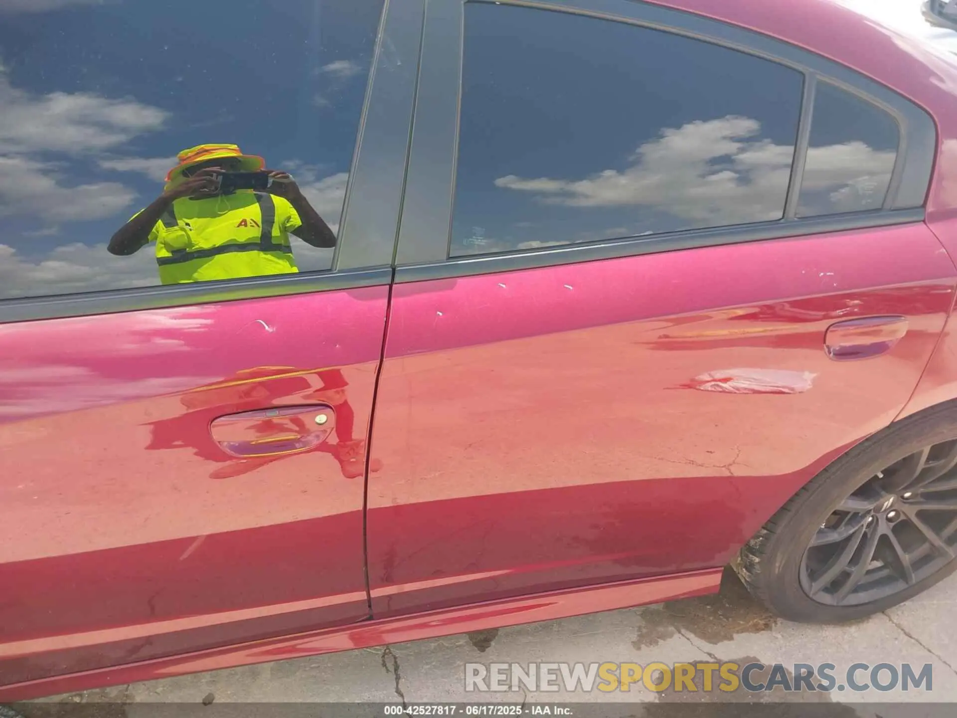 6 Photograph of a damaged car 2C3CDXKT9KH738478 DODGE CHARGER 2019