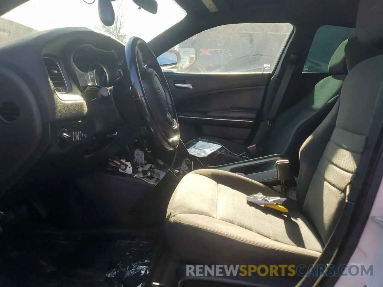 7 Photograph of a damaged car 2C3CDXKTXKH647638 DODGE CHARGER 2019