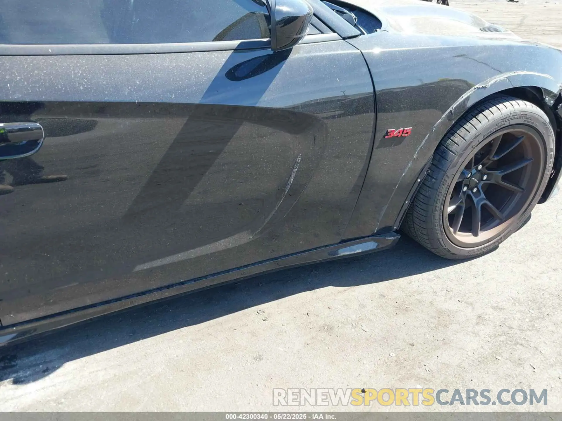 19 Photograph of a damaged car 2C3CDXL91KH749445 DODGE CHARGER 2019
