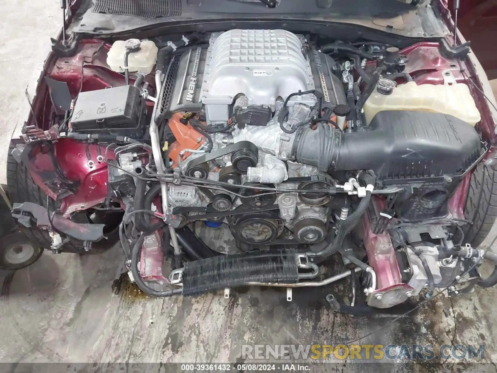 10 Photograph of a damaged car 2C3CDXL92KH693077 DODGE CHARGER 2019