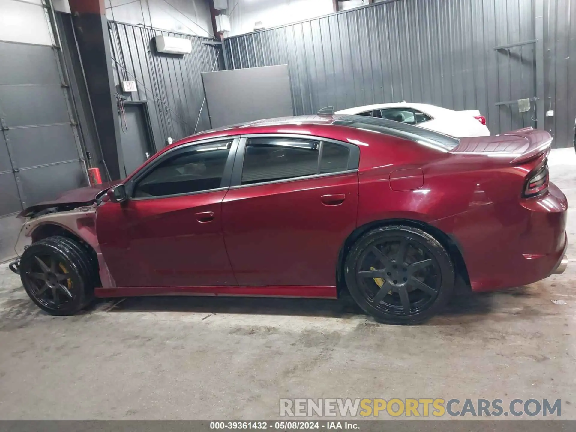 15 Photograph of a damaged car 2C3CDXL92KH693077 DODGE CHARGER 2019