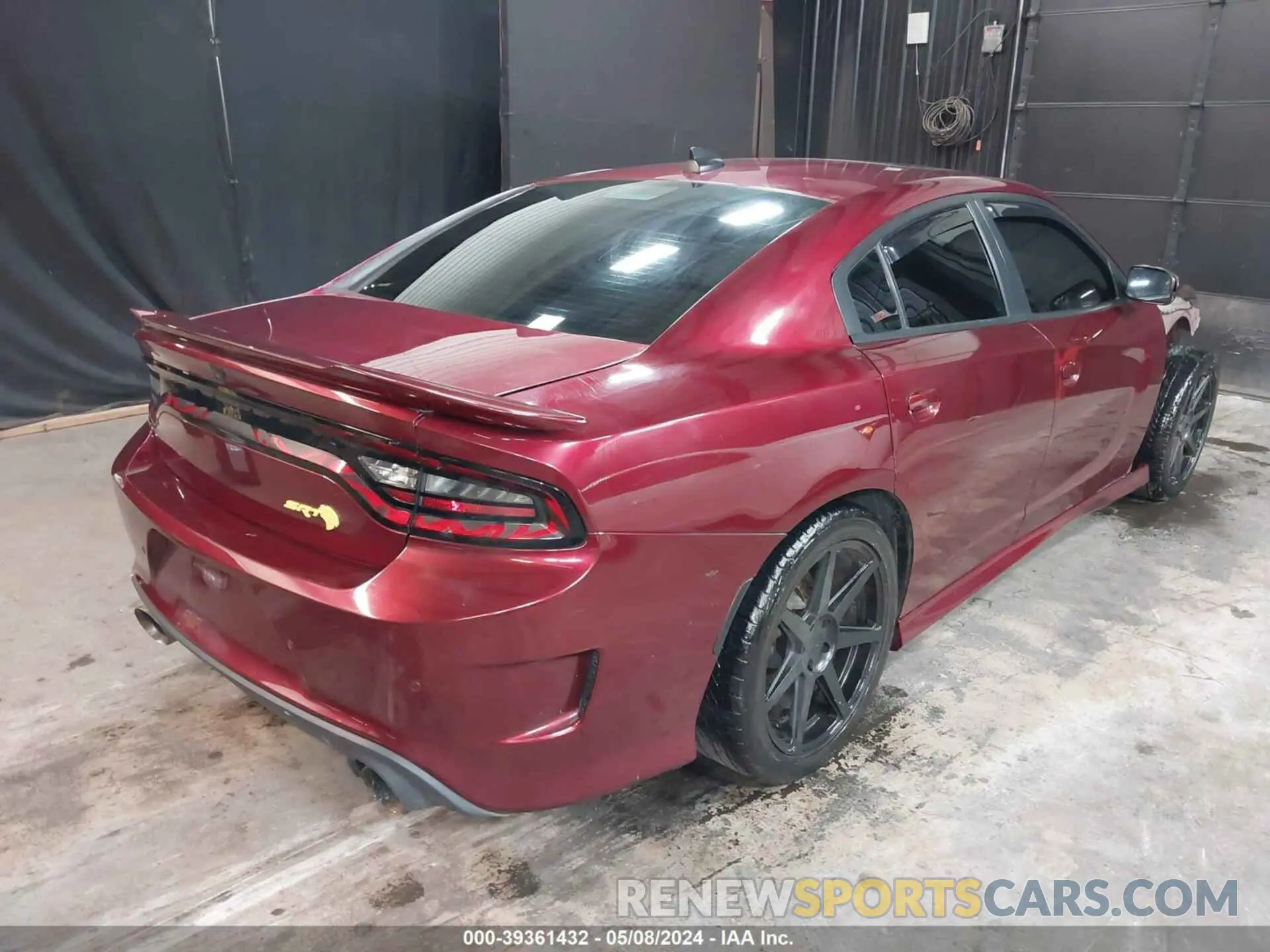 4 Photograph of a damaged car 2C3CDXL92KH693077 DODGE CHARGER 2019