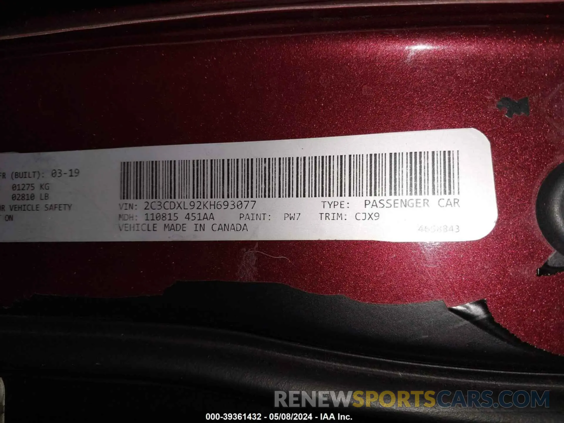 9 Photograph of a damaged car 2C3CDXL92KH693077 DODGE CHARGER 2019