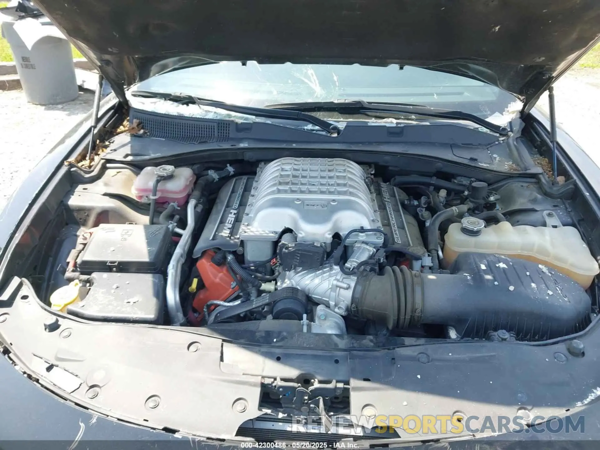 10 Photograph of a damaged car 2C3CDXL94KH518619 DODGE CHARGER 2019