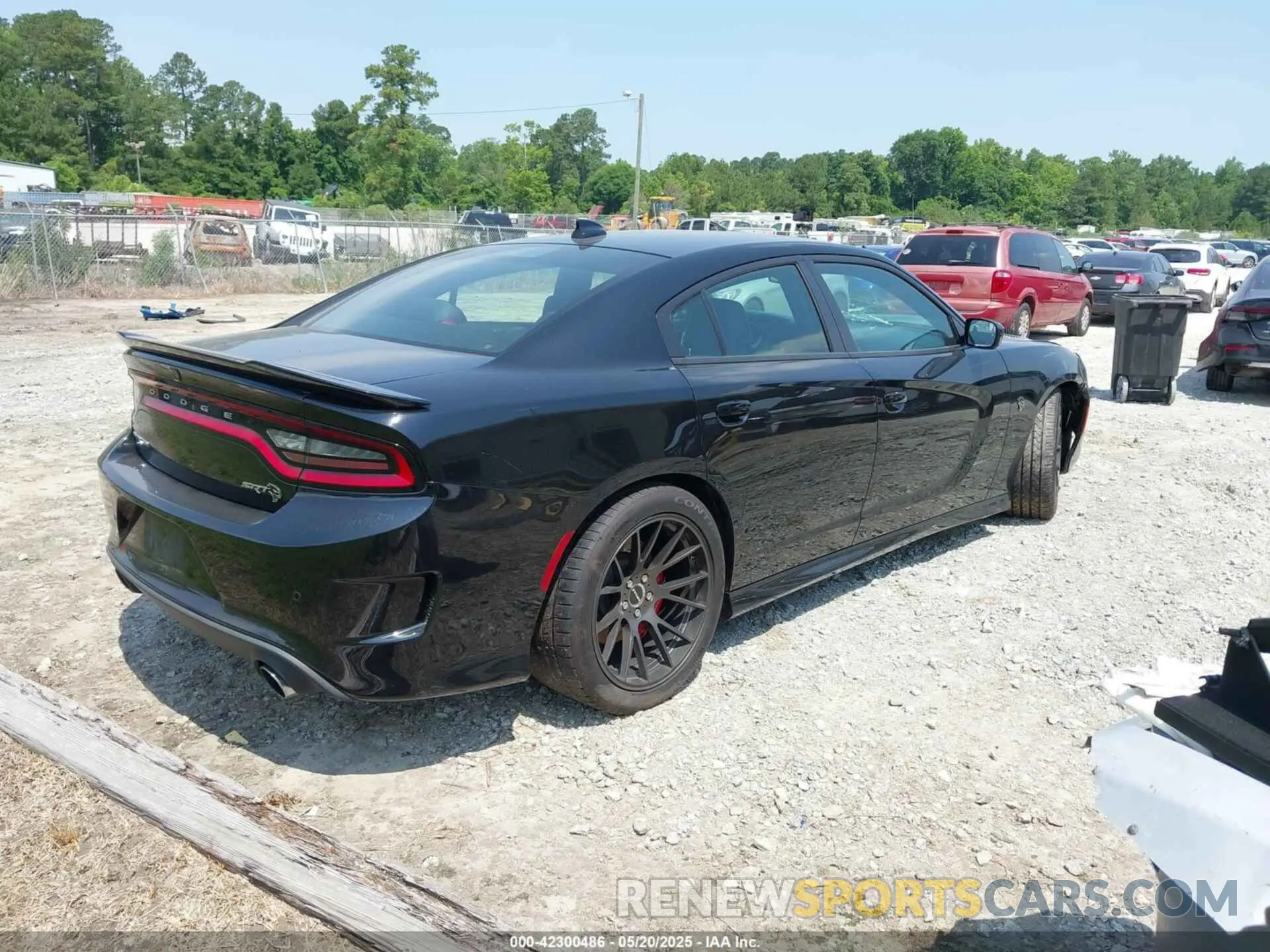 4 Photograph of a damaged car 2C3CDXL94KH518619 DODGE CHARGER 2019