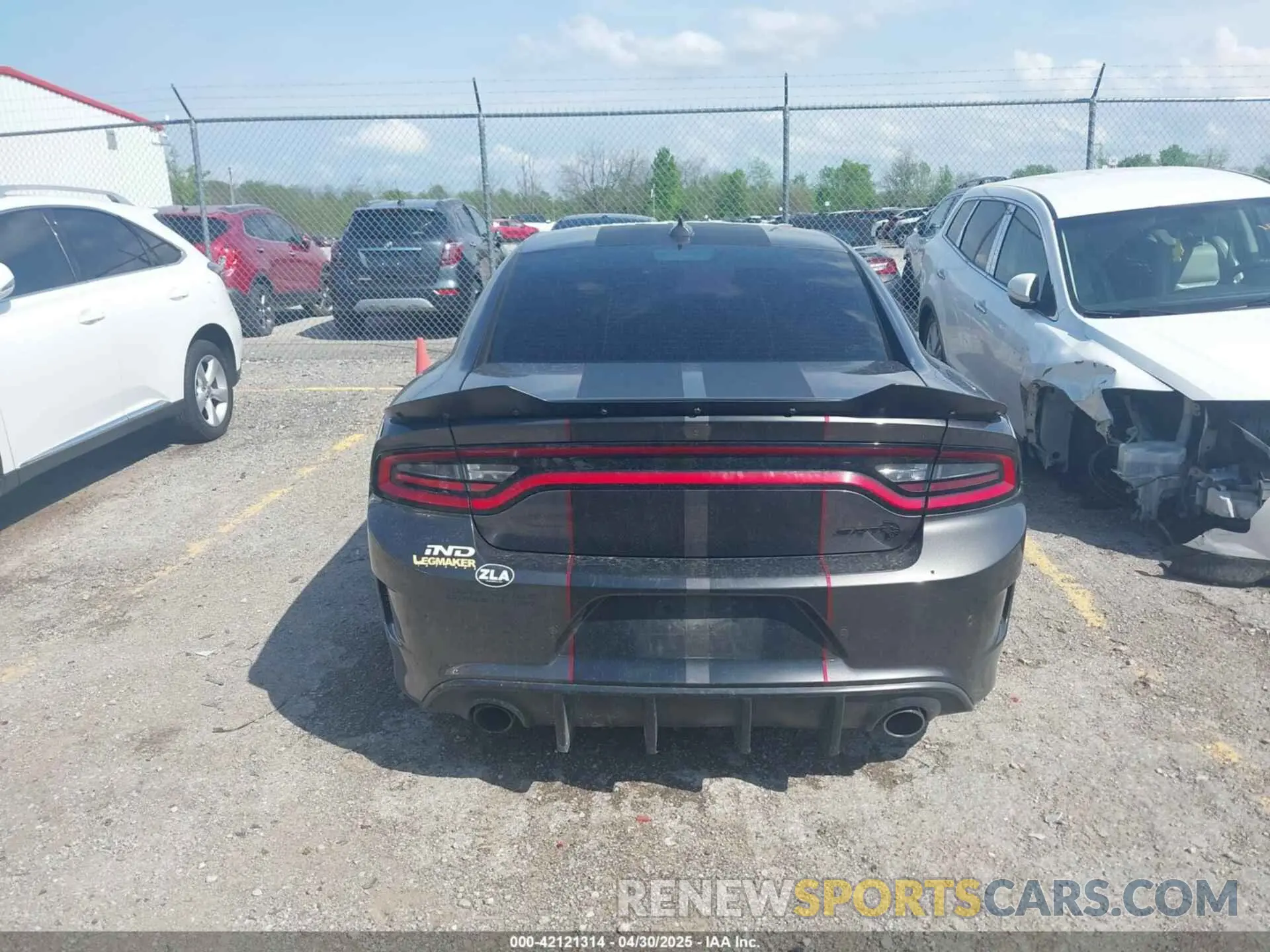 15 Photograph of a damaged car 2C3CDXL97KH725909 DODGE CHARGER 2019