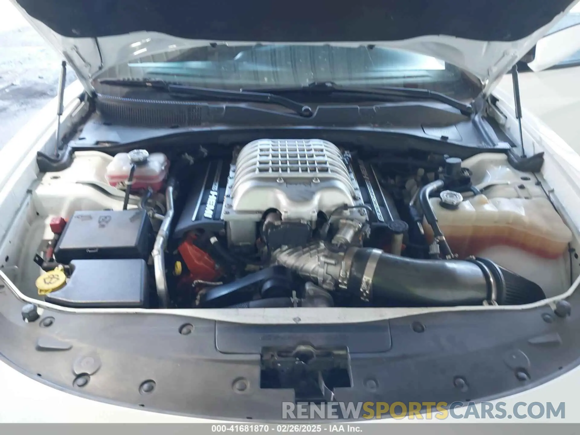10 Photograph of a damaged car 2C3CDXL98KH552420 DODGE CHARGER 2019