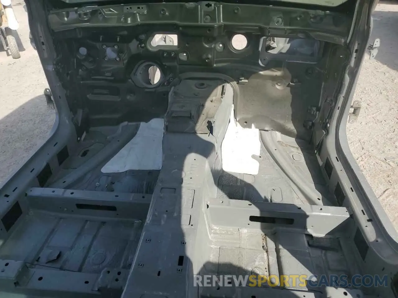 8 Photograph of a damaged car 2C3CDXL98KH721478 DODGE CHARGER 2019