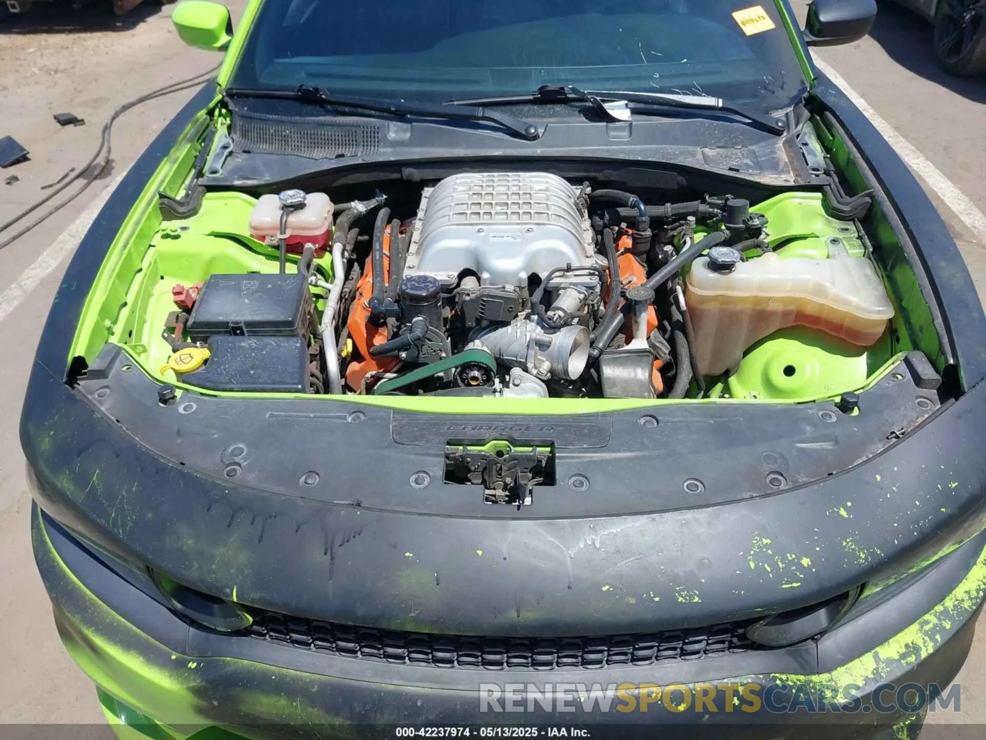 10 Photograph of a damaged car 2C3CDXL98KH732884 DODGE CHARGER 2019