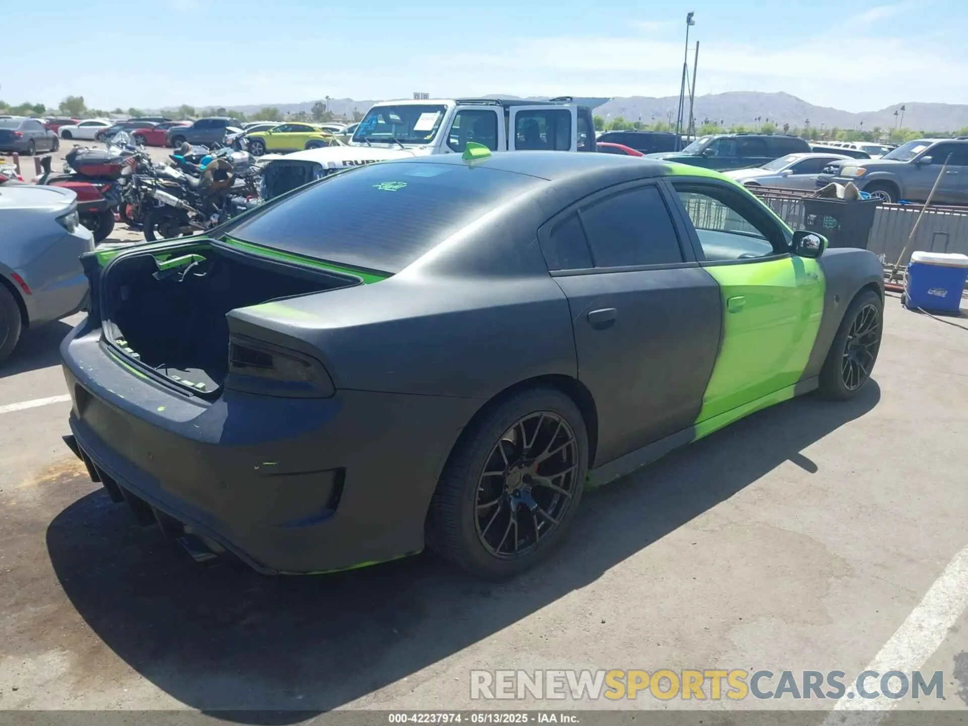 4 Photograph of a damaged car 2C3CDXL98KH732884 DODGE CHARGER 2019