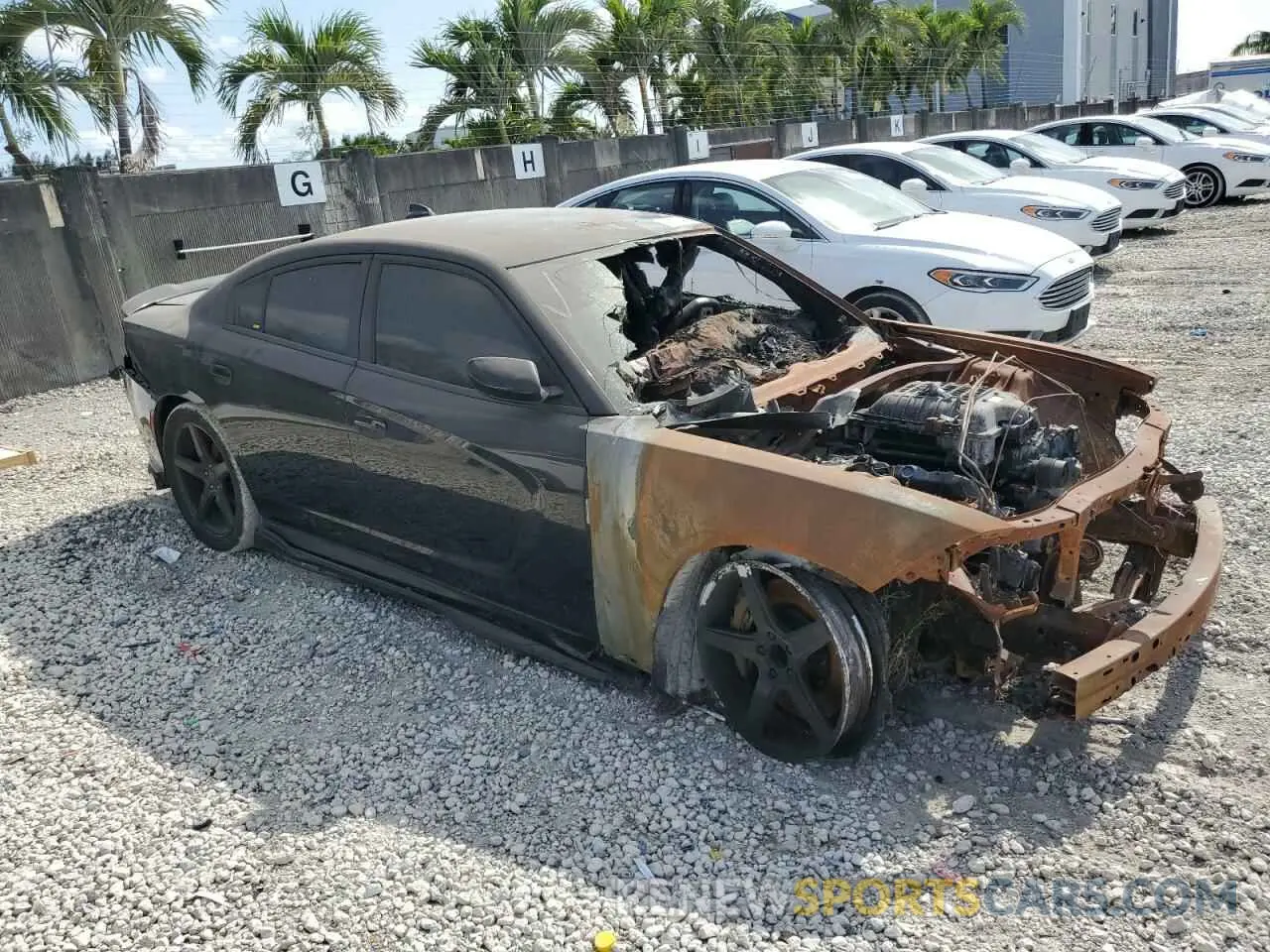4 Photograph of a damaged car 2C3CDXL99KH671724 DODGE CHARGER 2019