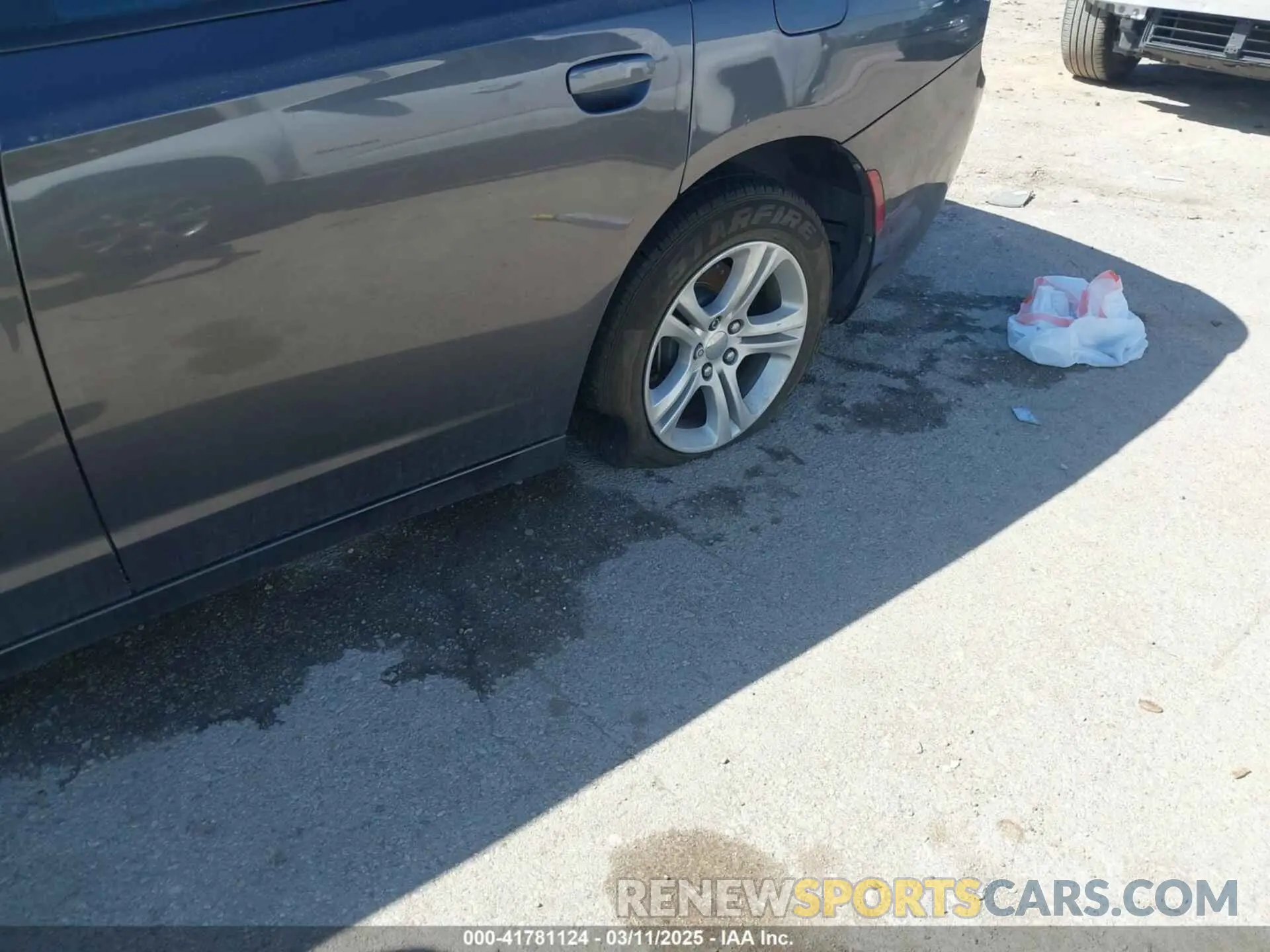 6 Photograph of a damaged car 2C3CDXBG0LH117053 DODGE CHARGER 2020
