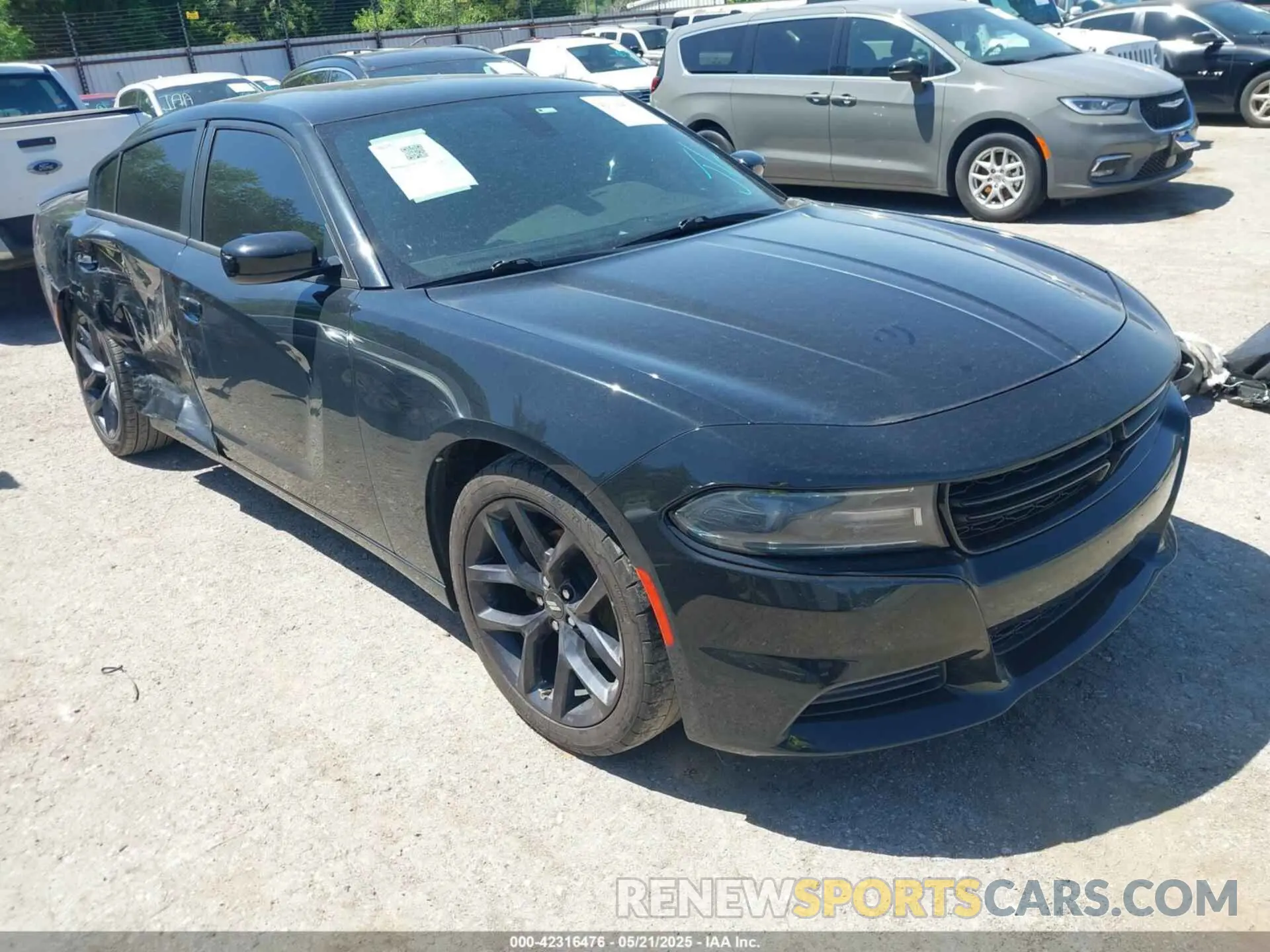 1 Photograph of a damaged car 2C3CDXBG0LH163580 DODGE CHARGER 2020