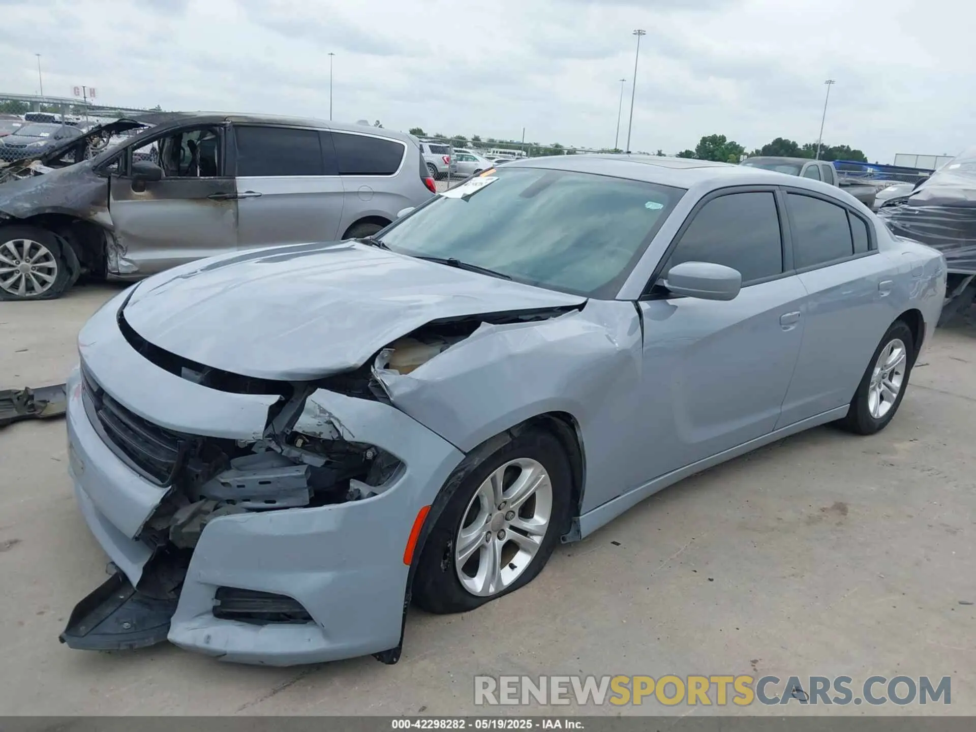 2 Photograph of a damaged car 2C3CDXBG0LH229609 DODGE CHARGER 2020