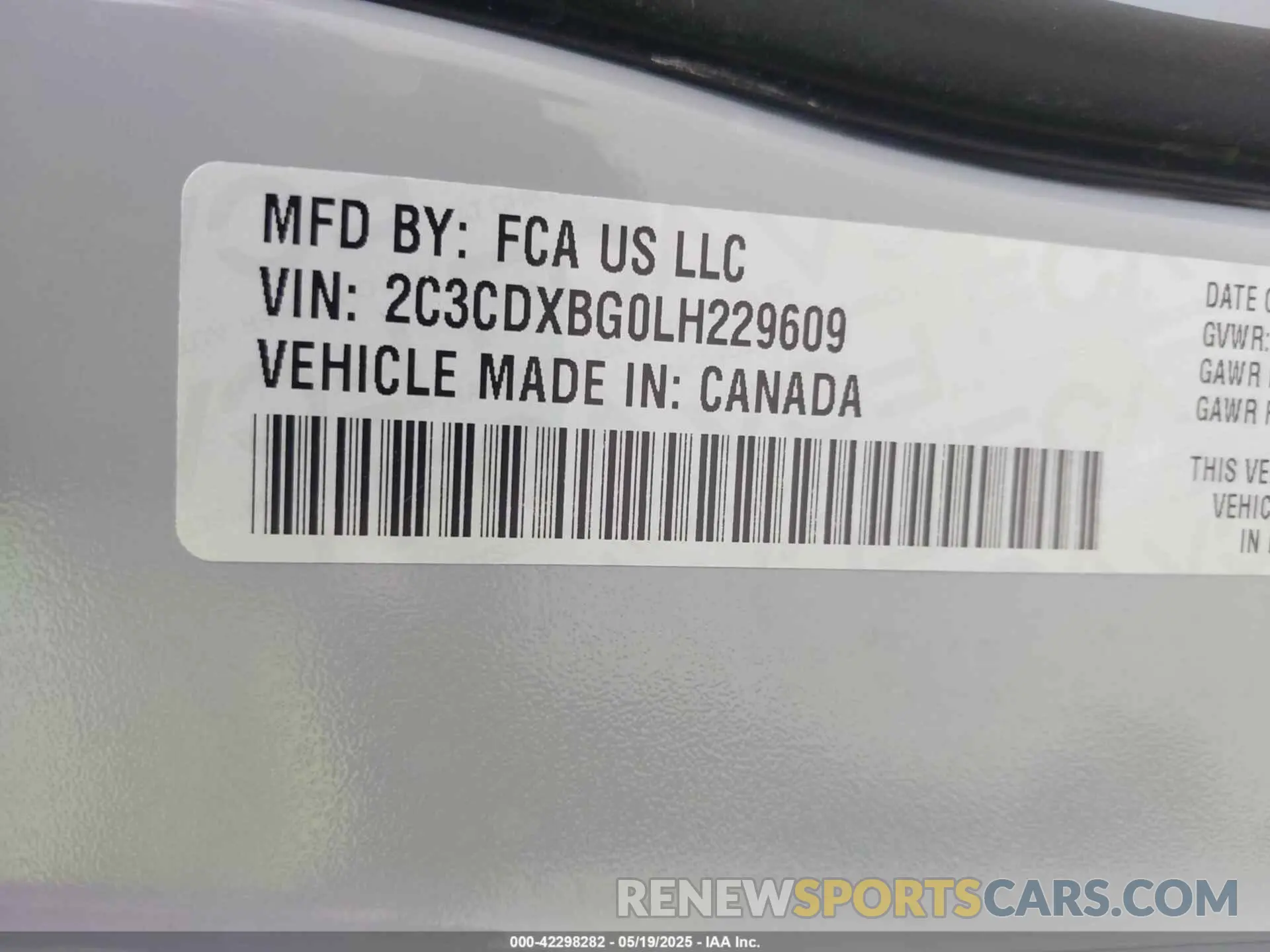 9 Photograph of a damaged car 2C3CDXBG0LH229609 DODGE CHARGER 2020
