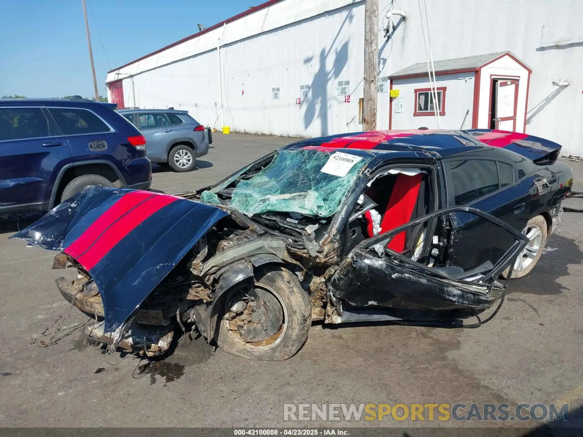 6 Photograph of a damaged car 2C3CDXBG1LH121886 DODGE CHARGER 2020