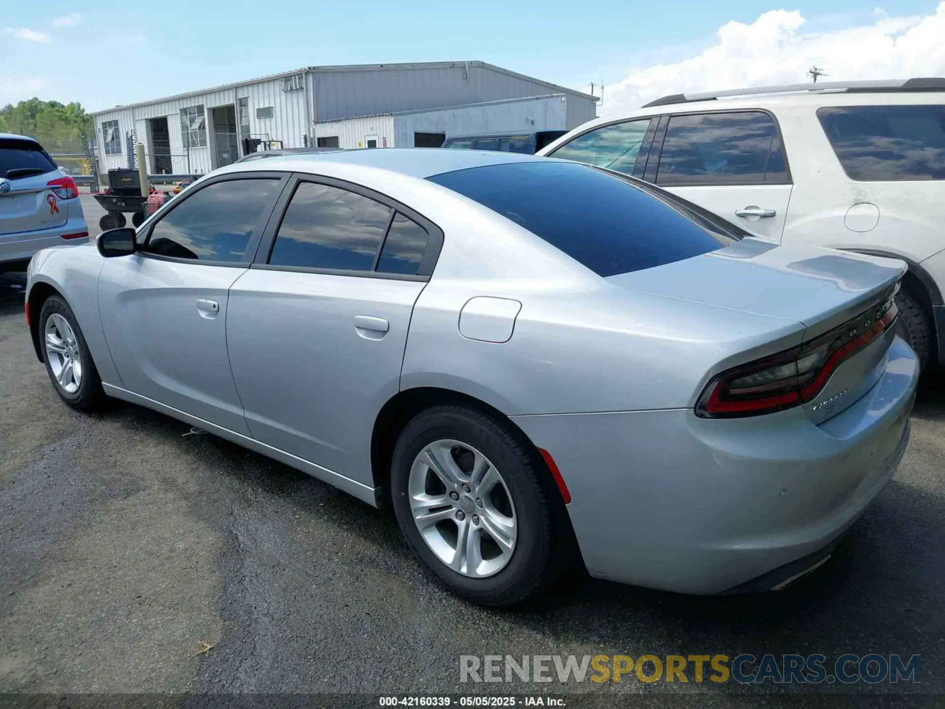 3 Photograph of a damaged car 2C3CDXBG1LH140521 DODGE CHARGER 2020